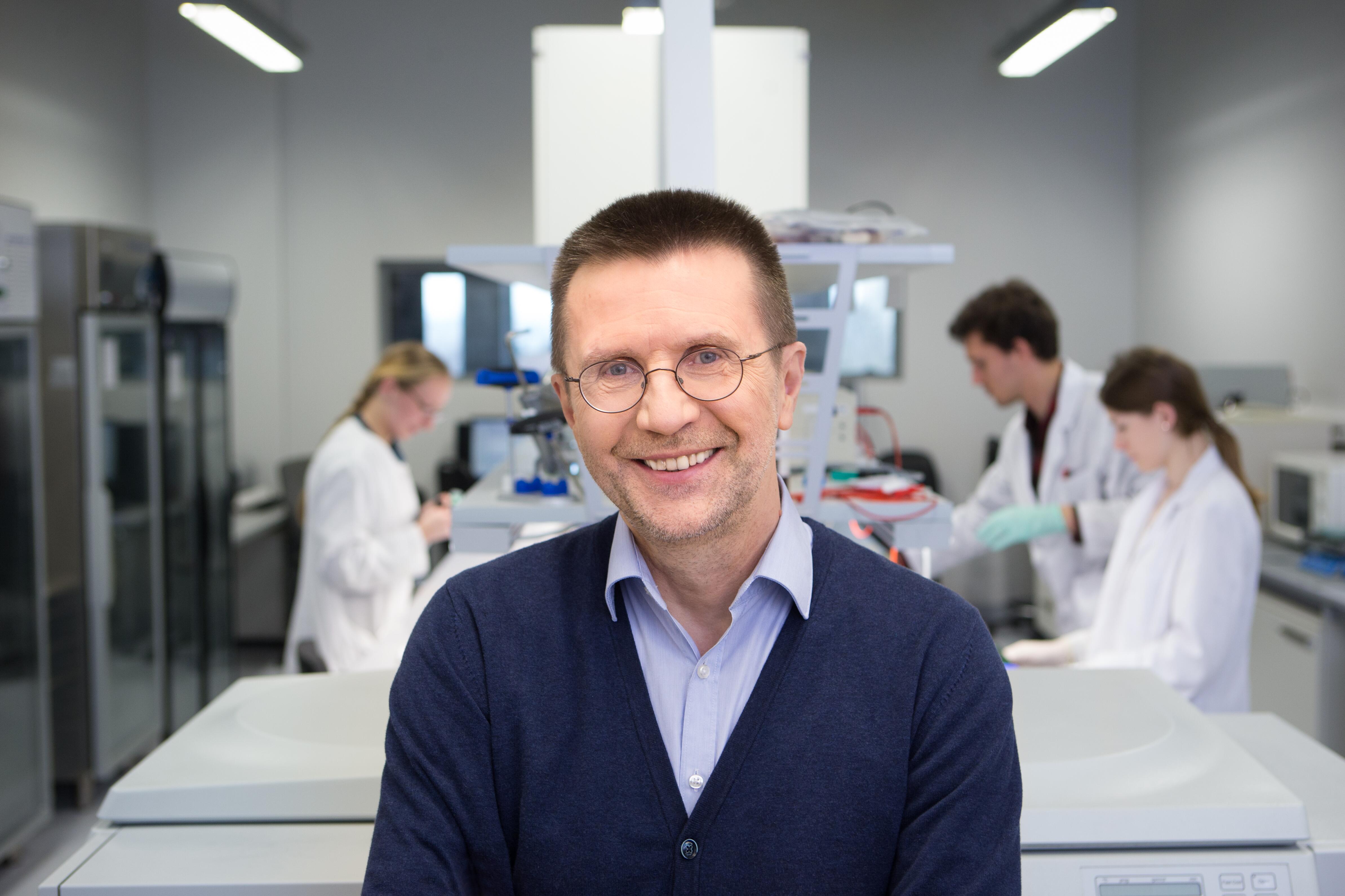 Pasiekimai: vadinamųjų genų žirklių technologijos kūrėjas Virginijus Šikšnys iš Lietuvos mokslininkų buvo arčiausiai Nobelio premijos.