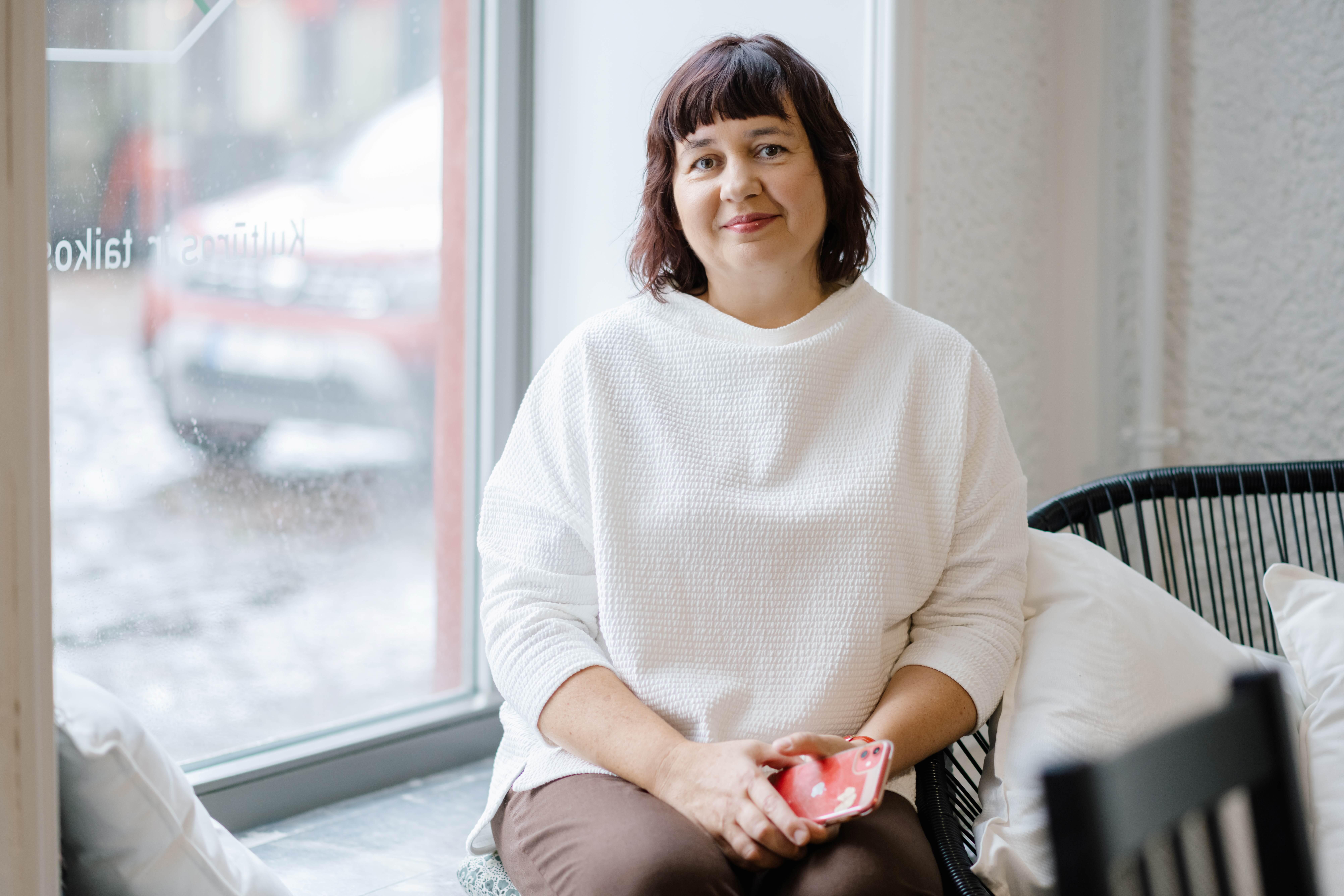 Alternatyva: „Per 33 metus su vaikais išmokau labai paprastą dalyką: jei sakai vaikui „nedaryk“, visada turi pasakyti ir ką daryti vietoj to“, – sako psichoterapeutė A. Dilienė.