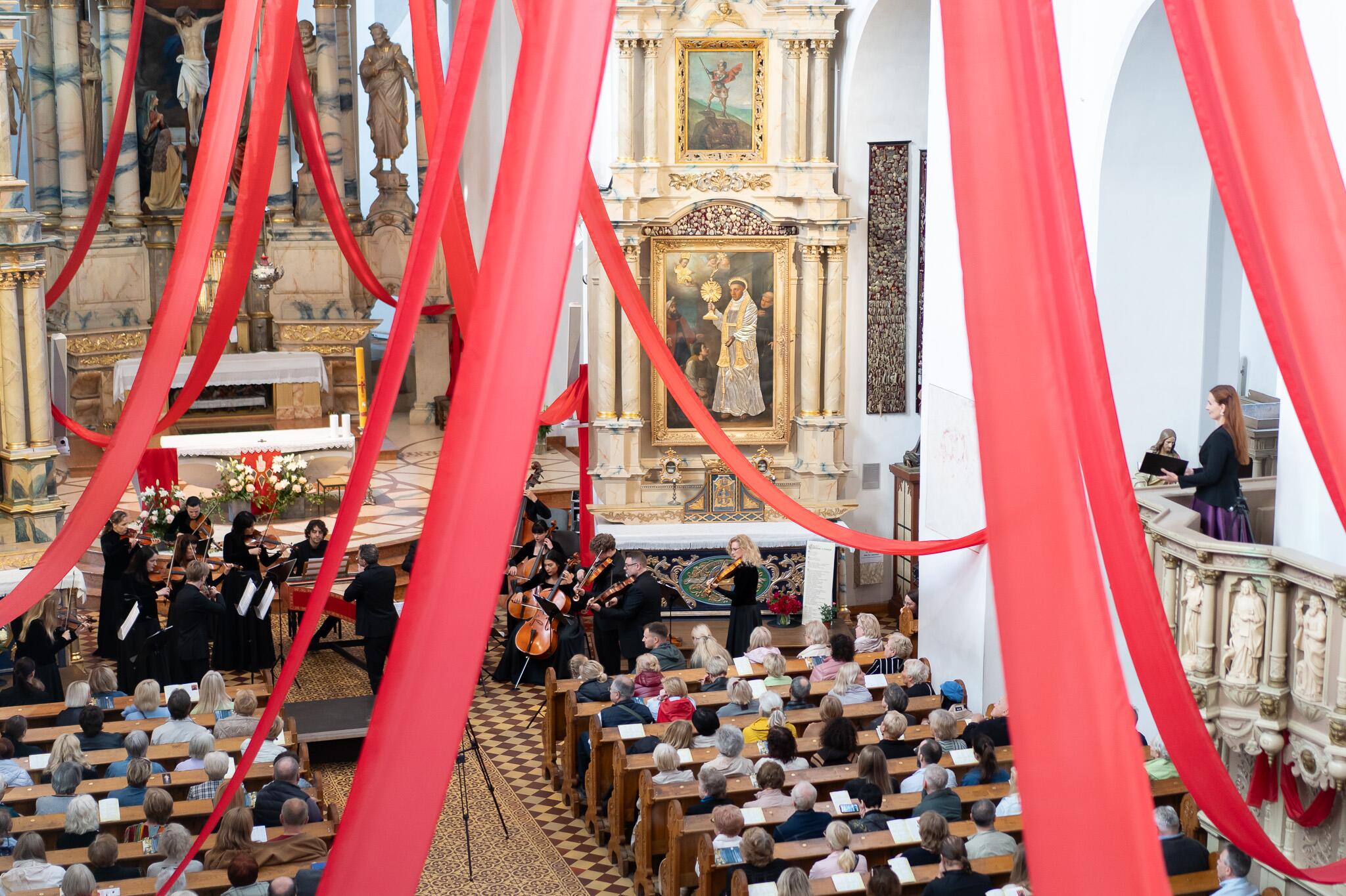 „Canto Fiorito“ ir Klaipedos kamerinis orkestras