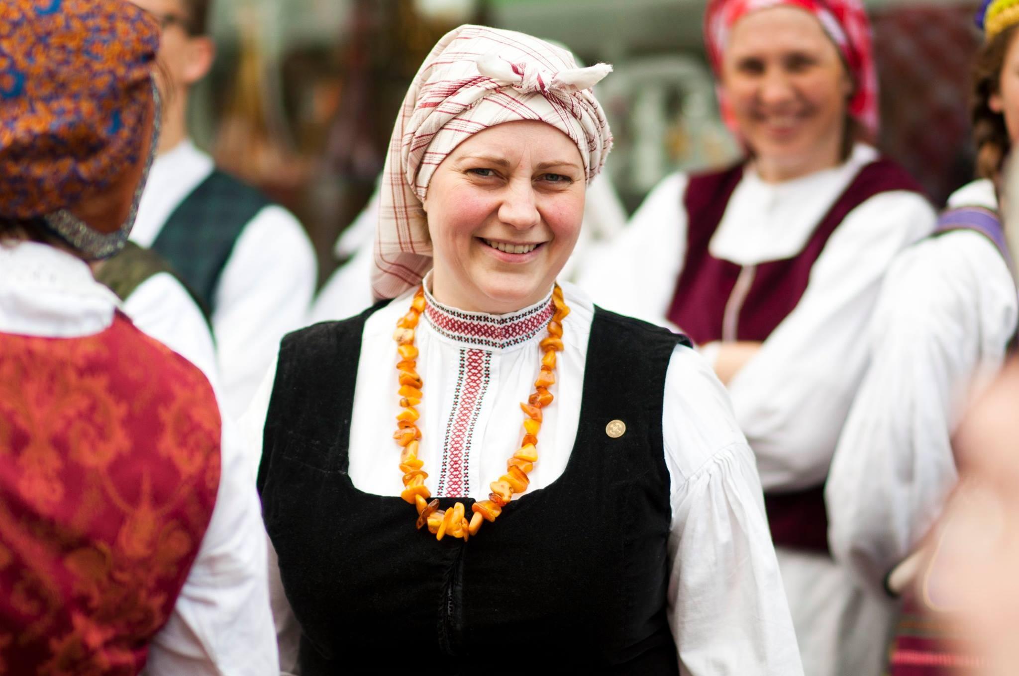 Ritualas: „Tas rytas būdavo ypatingas. Visas dėmesys šiandien teks duonelei, o aš būsiu apdovanota“, – vis dar prisimena močiutės keptos duonos skonį ir kvapą A. Garnienė.
