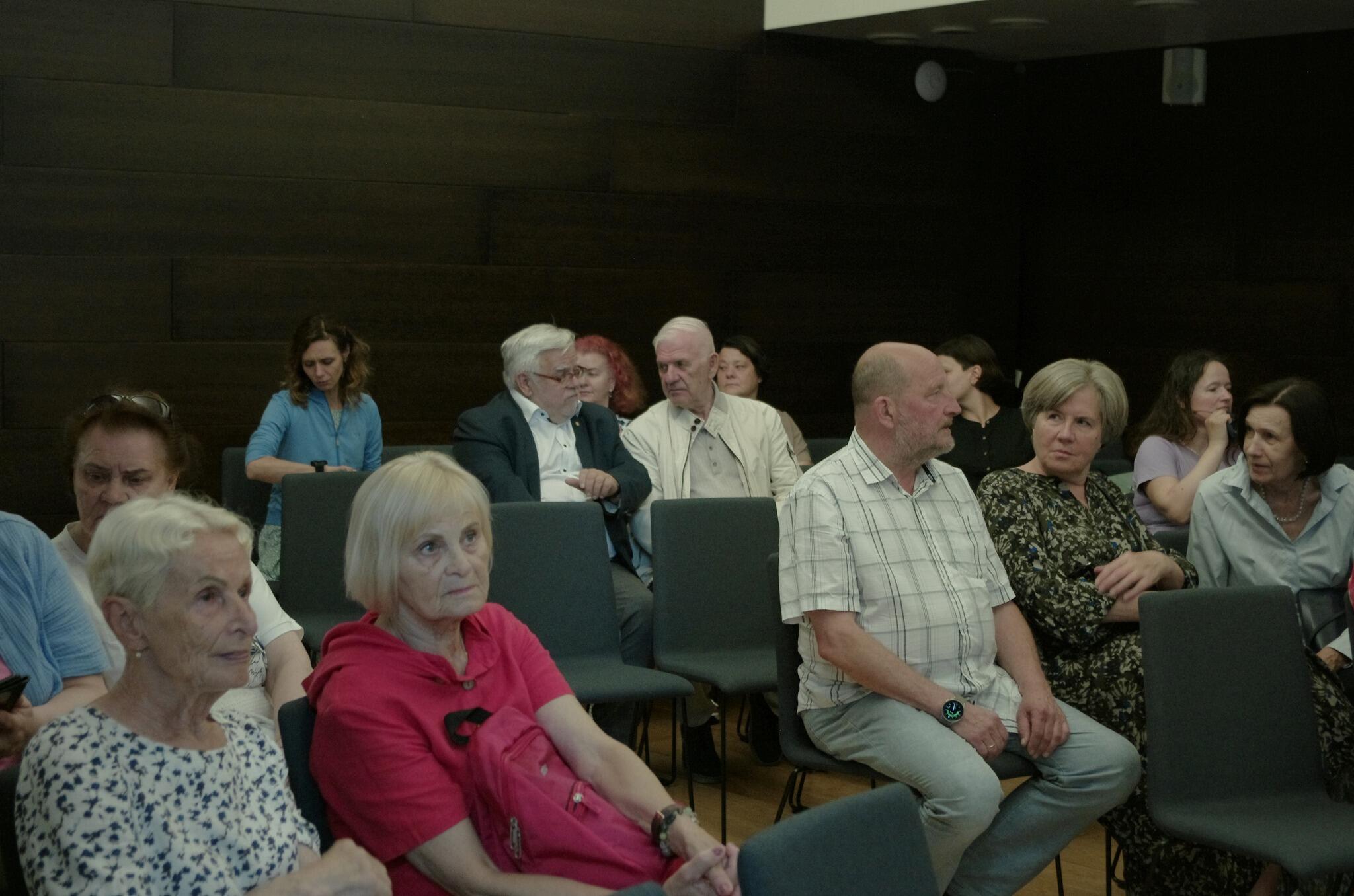Susidomėjo: į renginį atvyko ne tik kino mylėtojai, bet ir tie, kurie norėjo susipažinti su Klaipėdos kino istorija.
