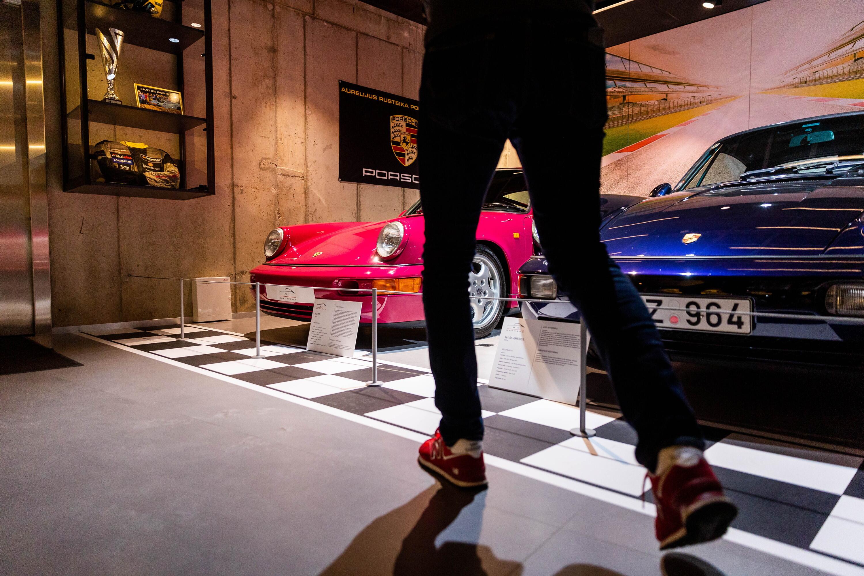 Mokesčiai: specialistus nustebino atvejis, kai „Porsche 911“ pardavėjas į sandorio sutartį norėjo įrašyti tik 5 tūkst. eurų.