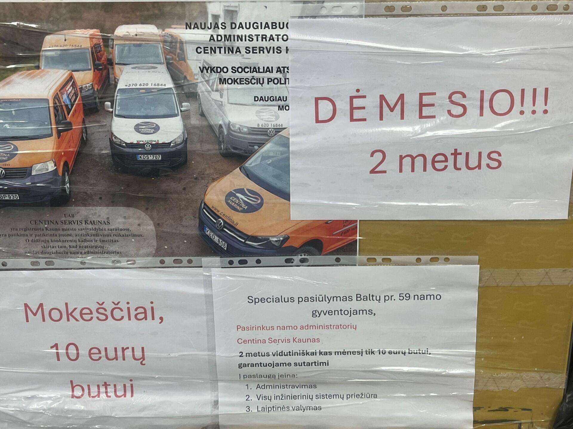 Margumynas: gyventojai pasijuto atakuojami bet kur suklijuotų skelbimų gausos.