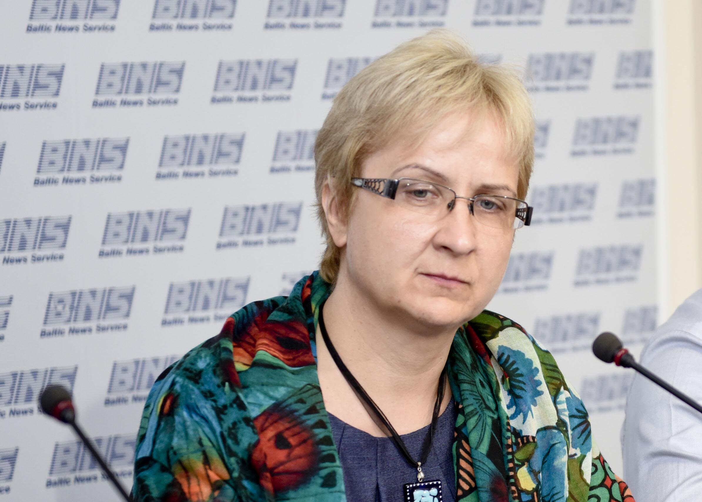 Griežtai: pasak I. Matonytės, prezidentas galėtų pademonstruoti, kad LSDP savo patikimumą sugriovė jau bent keletą kartų ir turi būti politiškai nubausta, todėl Vyriausybę formuoti jis galėtų pavesti S. Skverneliui.