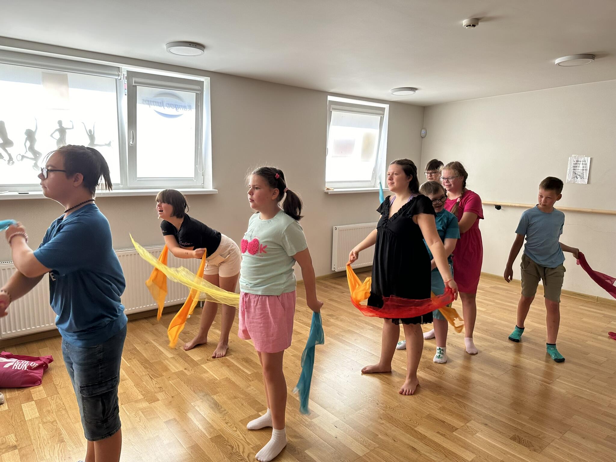 Išraiška: šokis leidžia atsipalaiduoti, kūno kalba išreikšti tai, ko kartais neįmanoma pasakyti žodžiais.