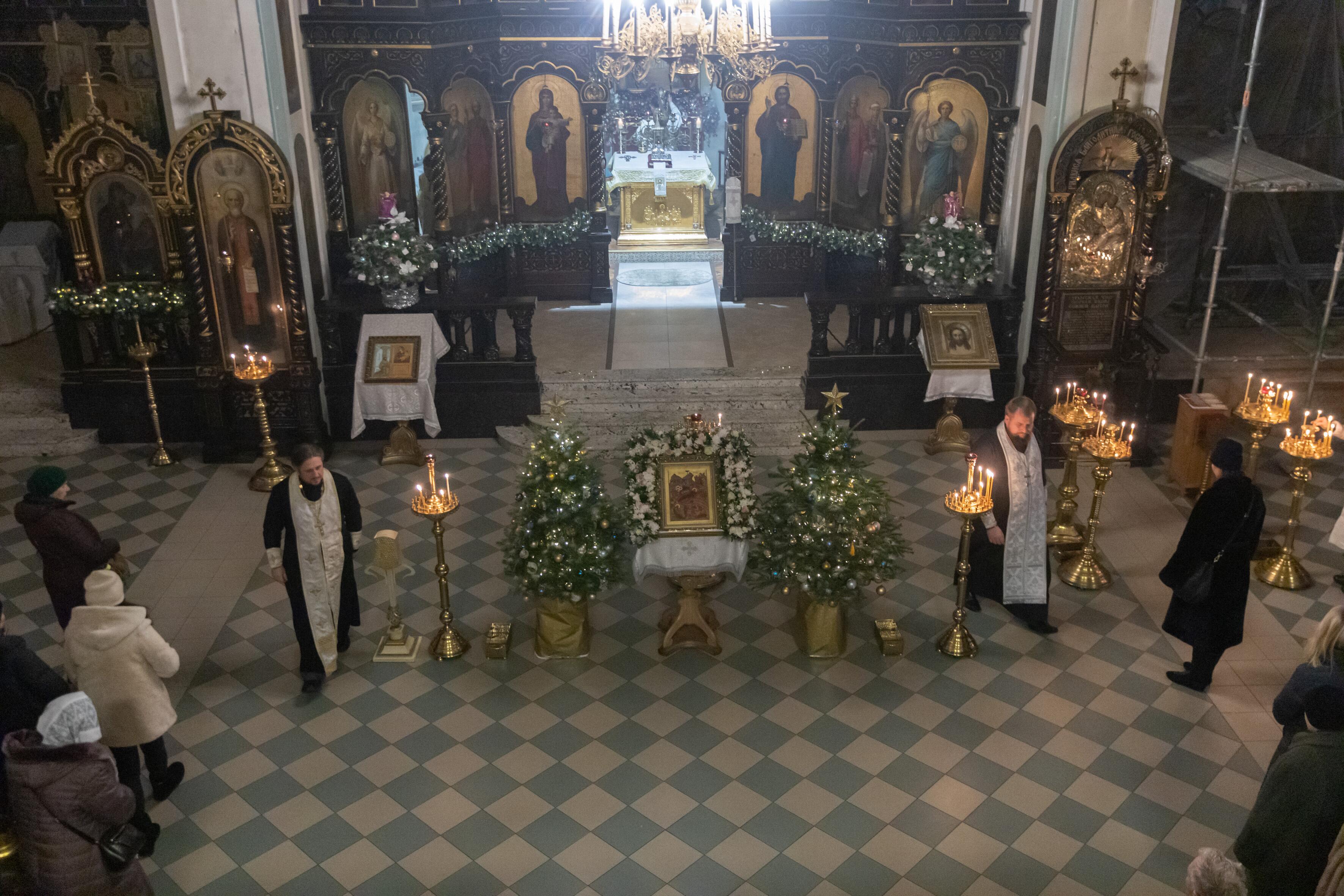 Pasvarstymai: jei apie 80 proc. Maskvos patriarchato kunigų ir tikinčiųjų laukia „išvaduotojų“, vadinasi, ji – tikras penktosios kolonos lopšys?