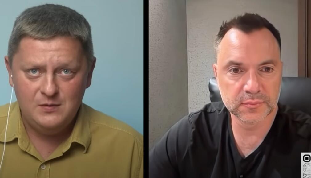 Analitikas ir buvęs Ukrainos prezidento administracijos patarėjas Oleksijus Arestovičius (dešinėje).
