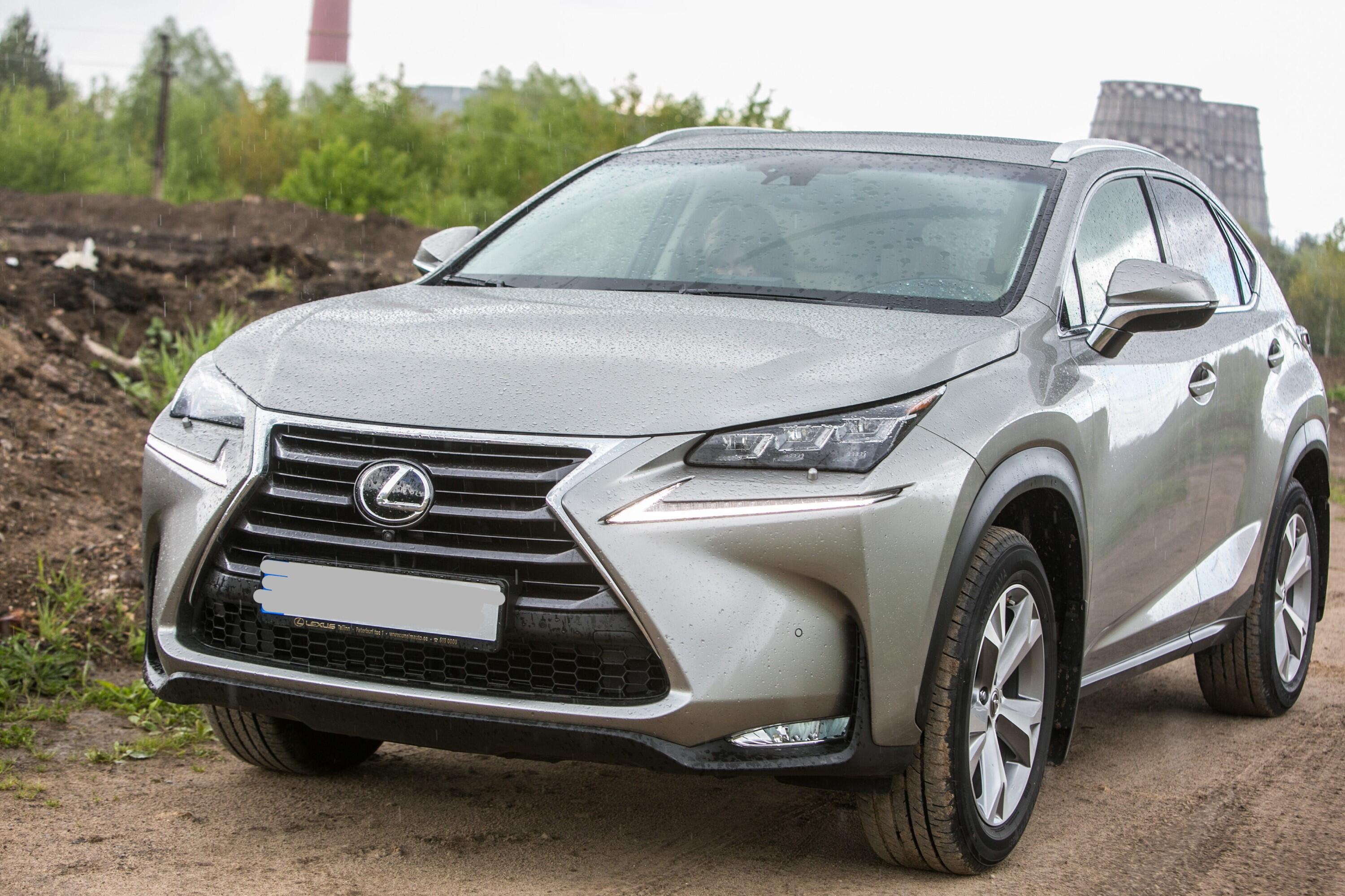 Ekonomiškas: „Lexus NX“ vadinamas degalų taupykle, nes gali pasiekti vidutines vos 5 l/100 km sąnaudas.