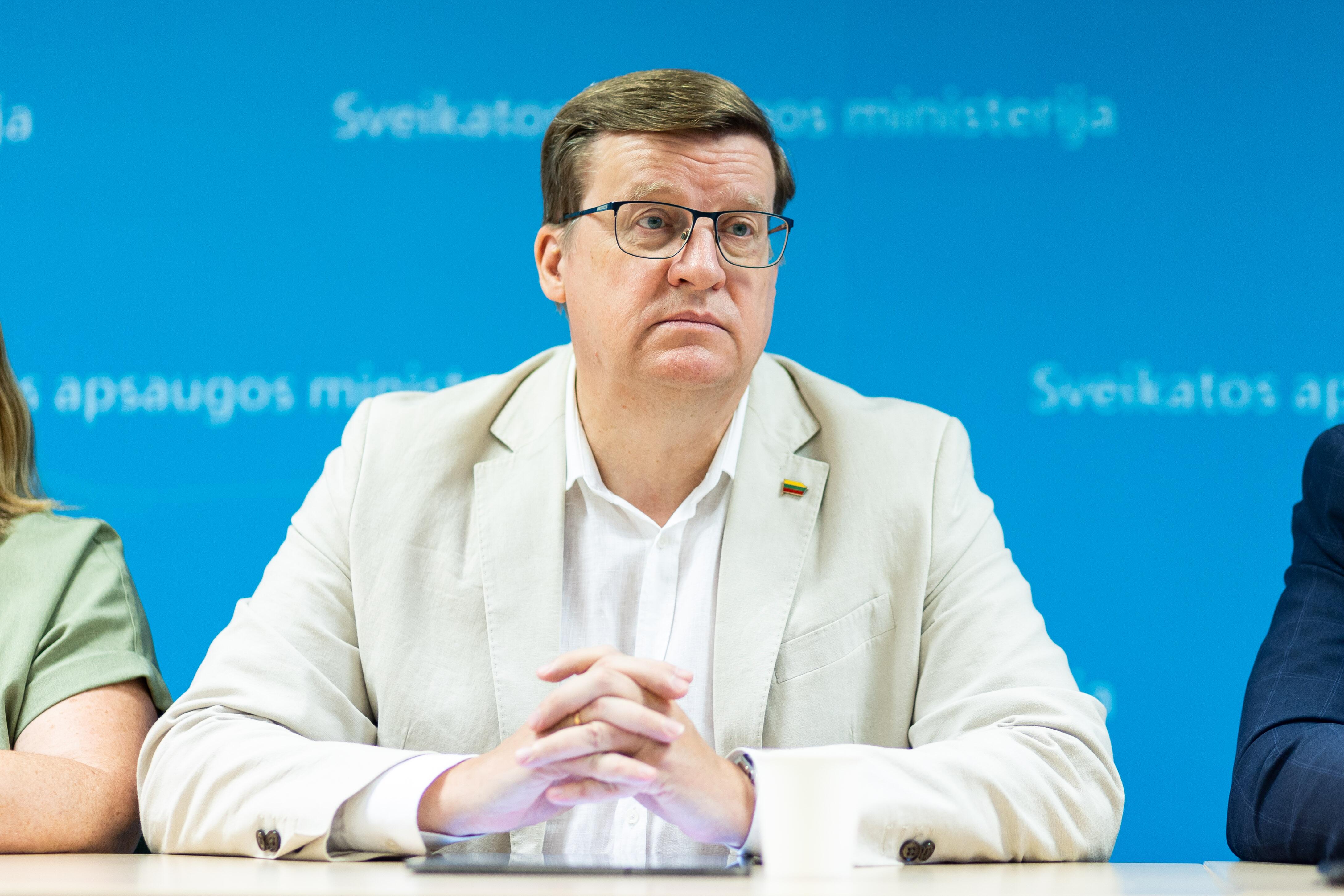 Svarbu: L. Slušnys pabrėžė, kad ugdymo įstaigos atstovai, spręsdami problemas, konfliktus, turi demonstruoti dešimt kartų aukštesnį lygį nei tėvai ar vaikai.