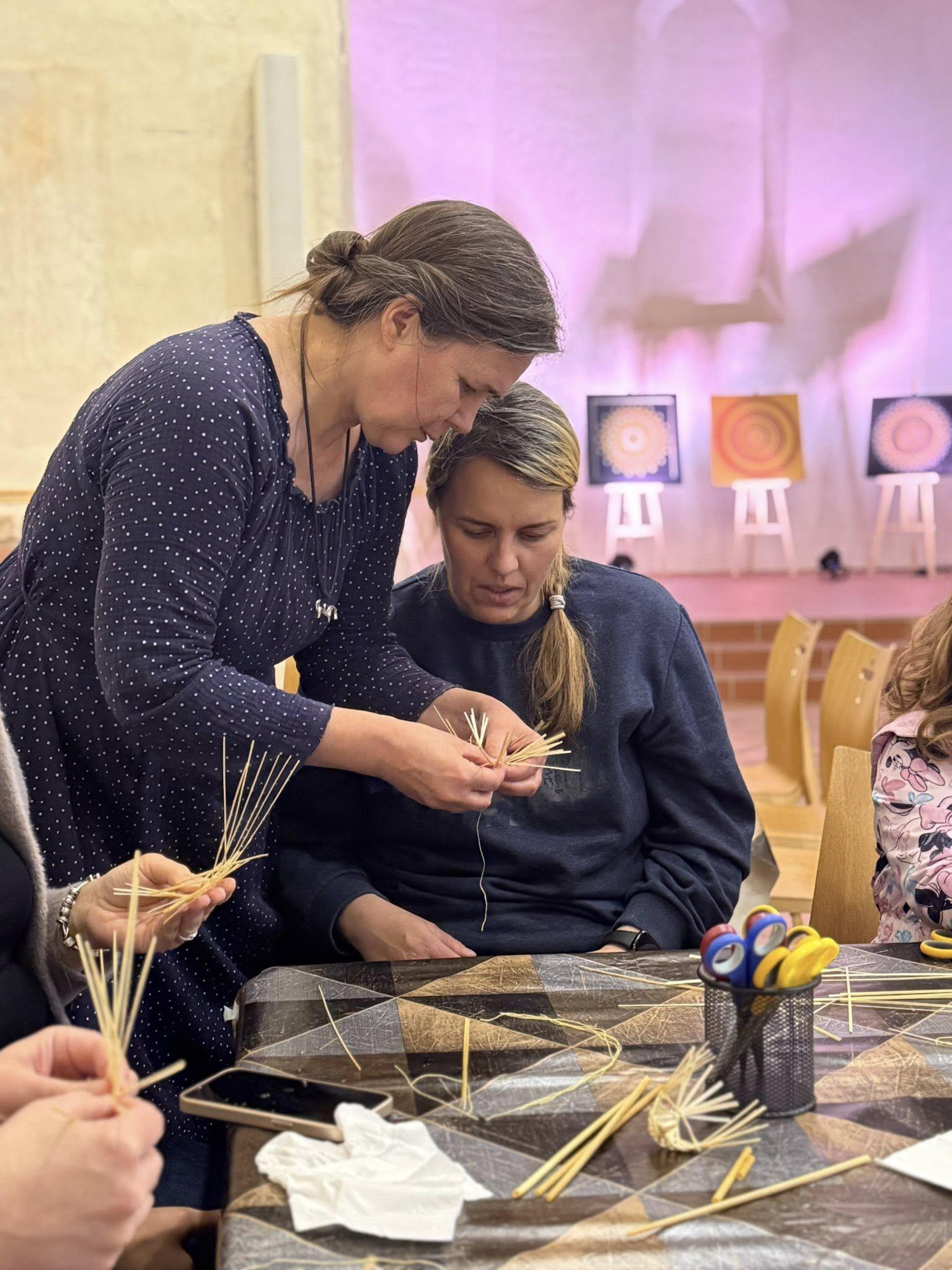 Dalijimasis: jau kurį laiką J. Bytautė yra mokytoja tarptautinėse stovyklose, edukacijose.