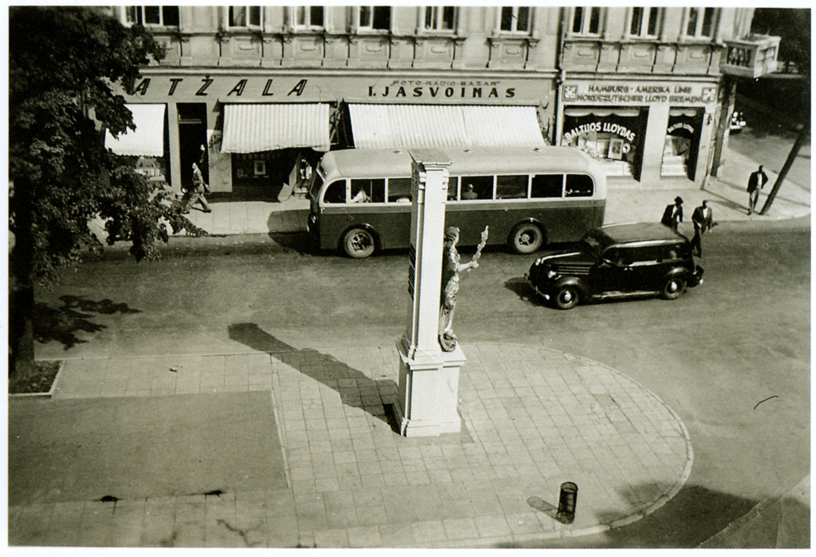 Automobilis Lietuvoje 1918-1940 metais