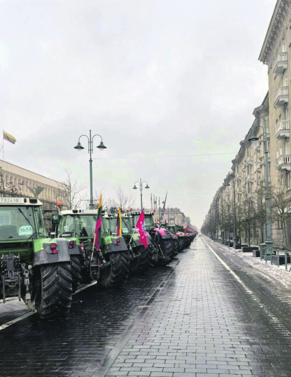 Situacija: 2024 m. sausį ūkininkai protestavo prieš nekompetenciją žemės ūkio politikoje, o dabar jie parems kultūros darbuotojus. 