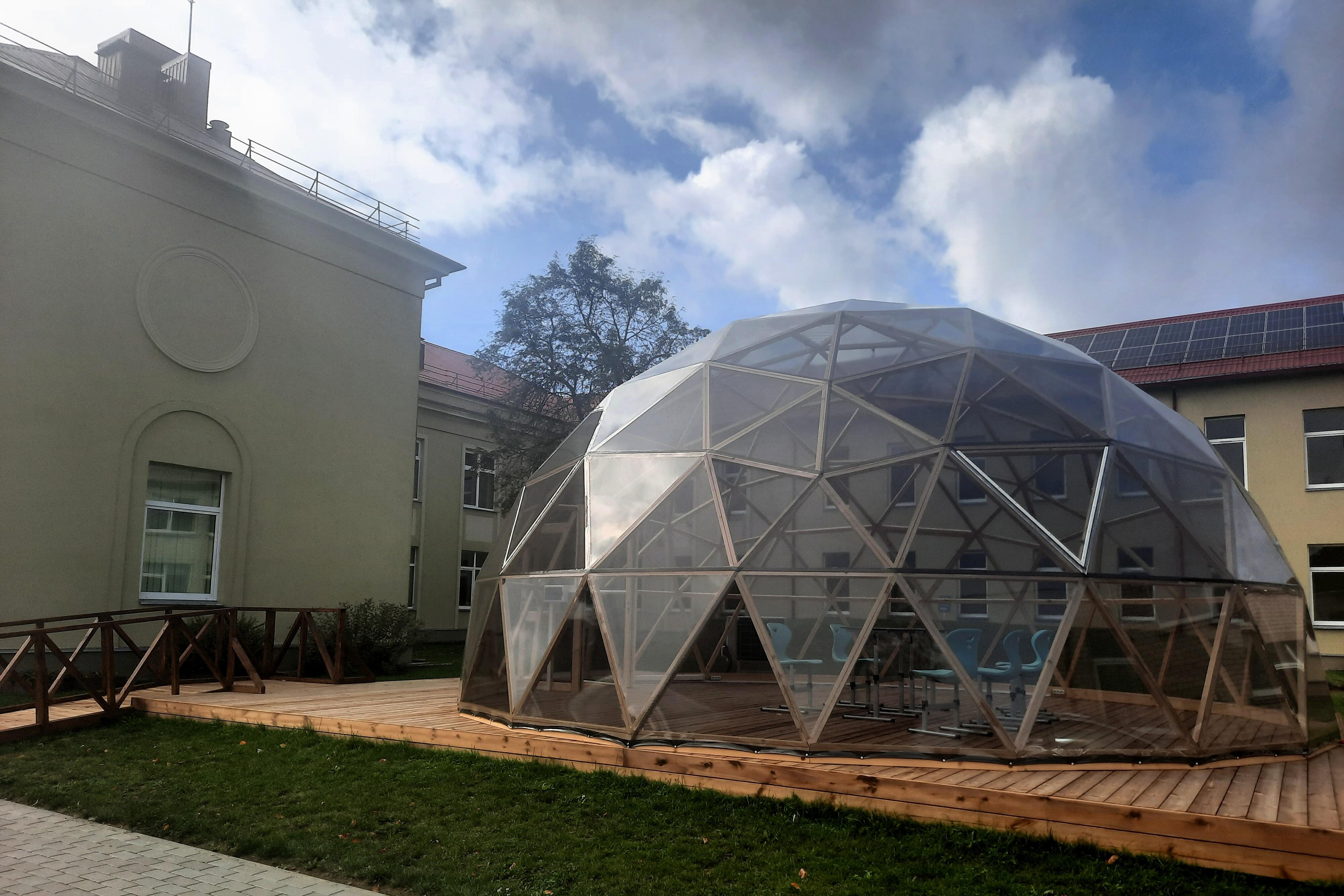 Įvairialypio švietimo plėtojimas, vykdant visos dienos mokyklų veiklą Raseinių rajono savivaldybėje