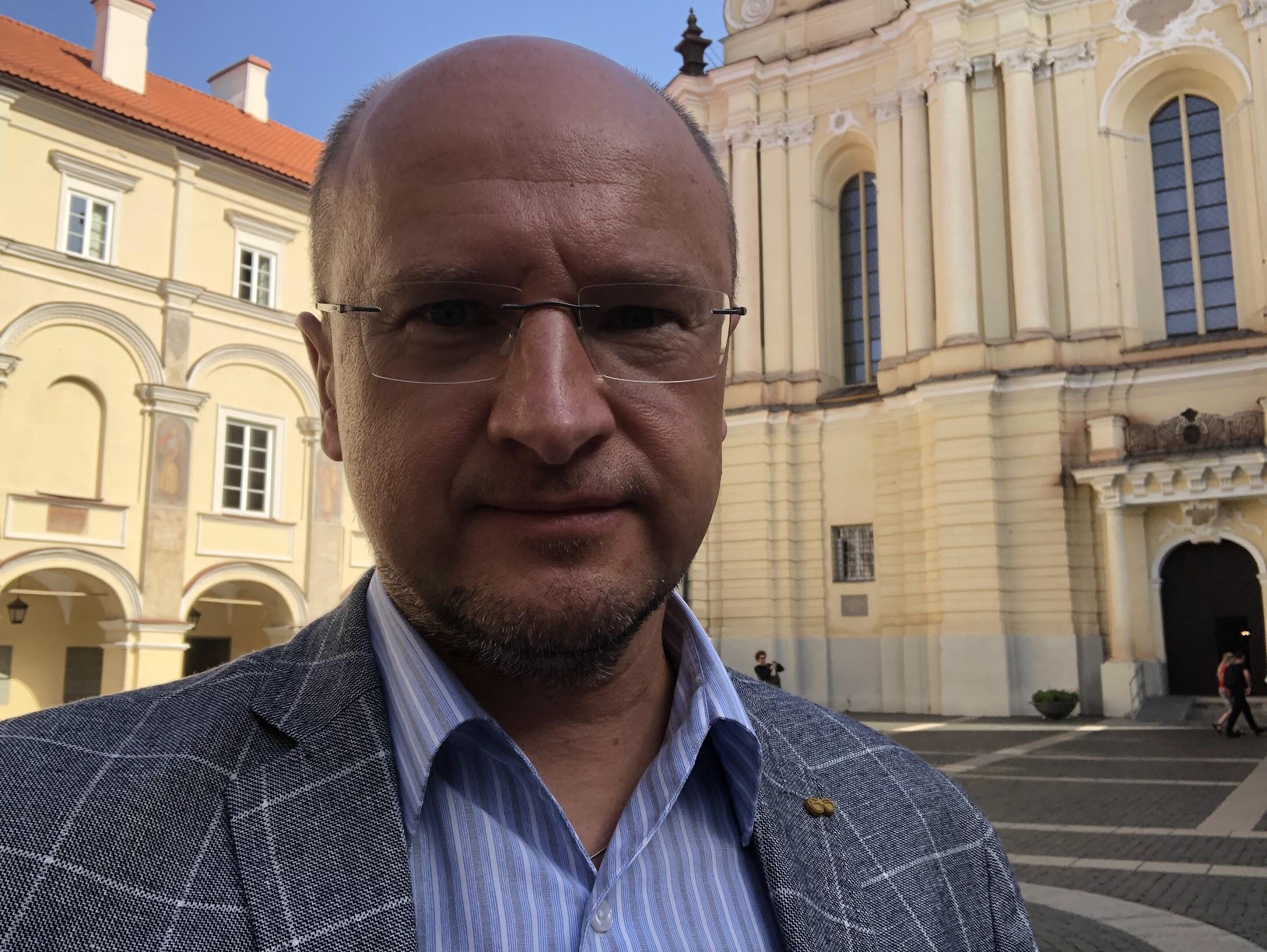 doc. dr. Gintautas Sakalauskas