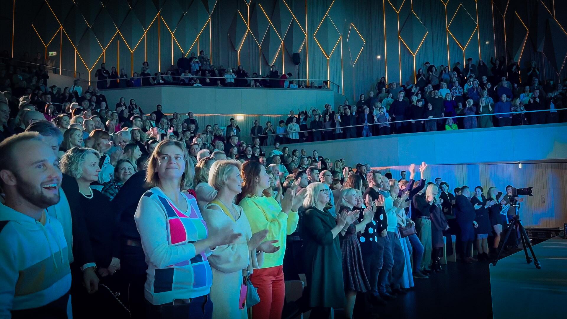 „Paradise Symphony“