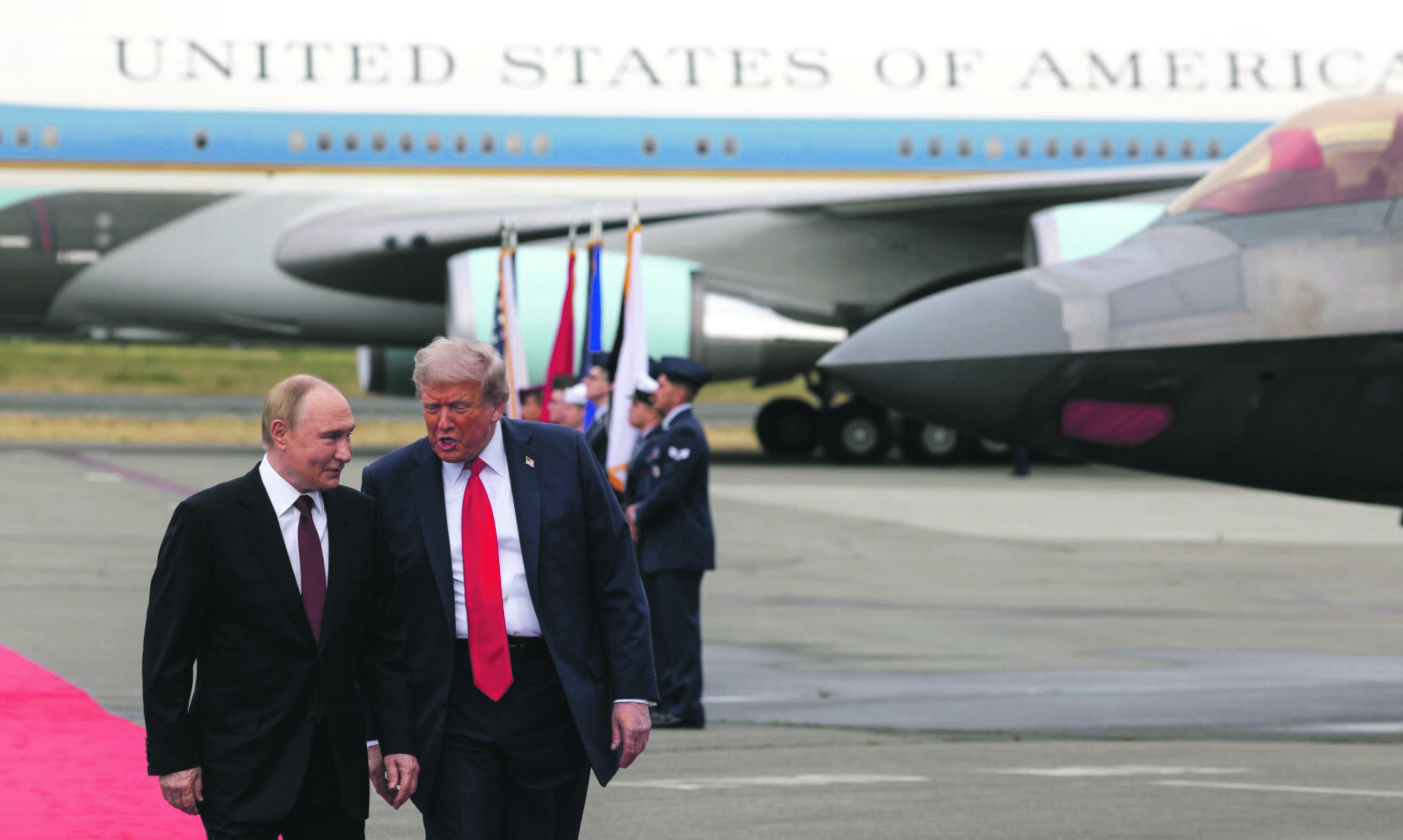 Akistata: rugpjūčio 15 d. Aliaskoje įvykęs JAV ir Rusijos prezidentų susitikimas tapo nesėkmingų D. Trumpo bandymų priversti Kremlių derėtis simboliu.