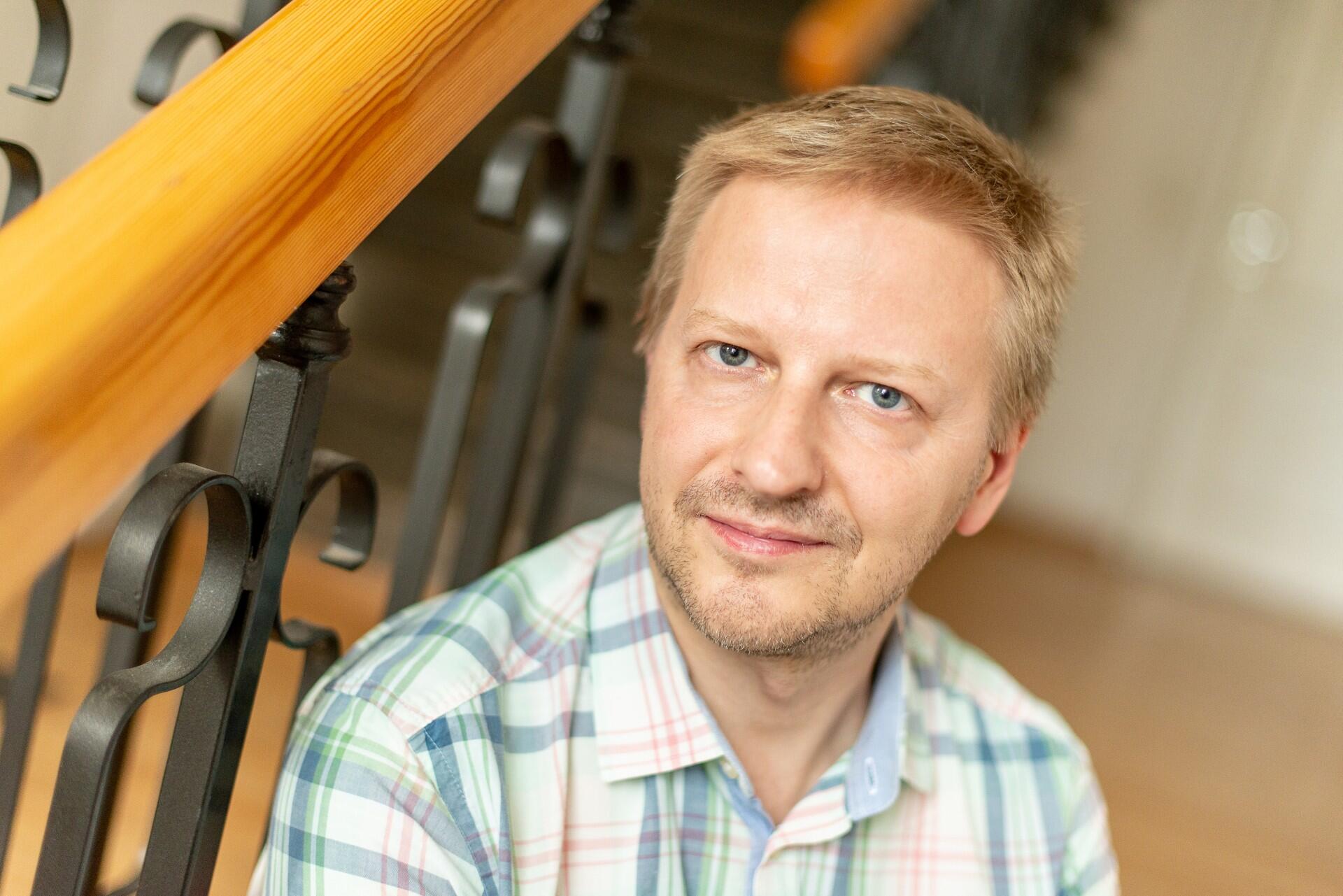 Reikšmė: pasak prof. P. Aleksandravičiaus, šiuolaikiniame pasaulyje religija ne tik neatsitraukia, bet atlieka vis stipresnį, o kartu ir sudėtingesnį vaidmenį nei anksčiau. 