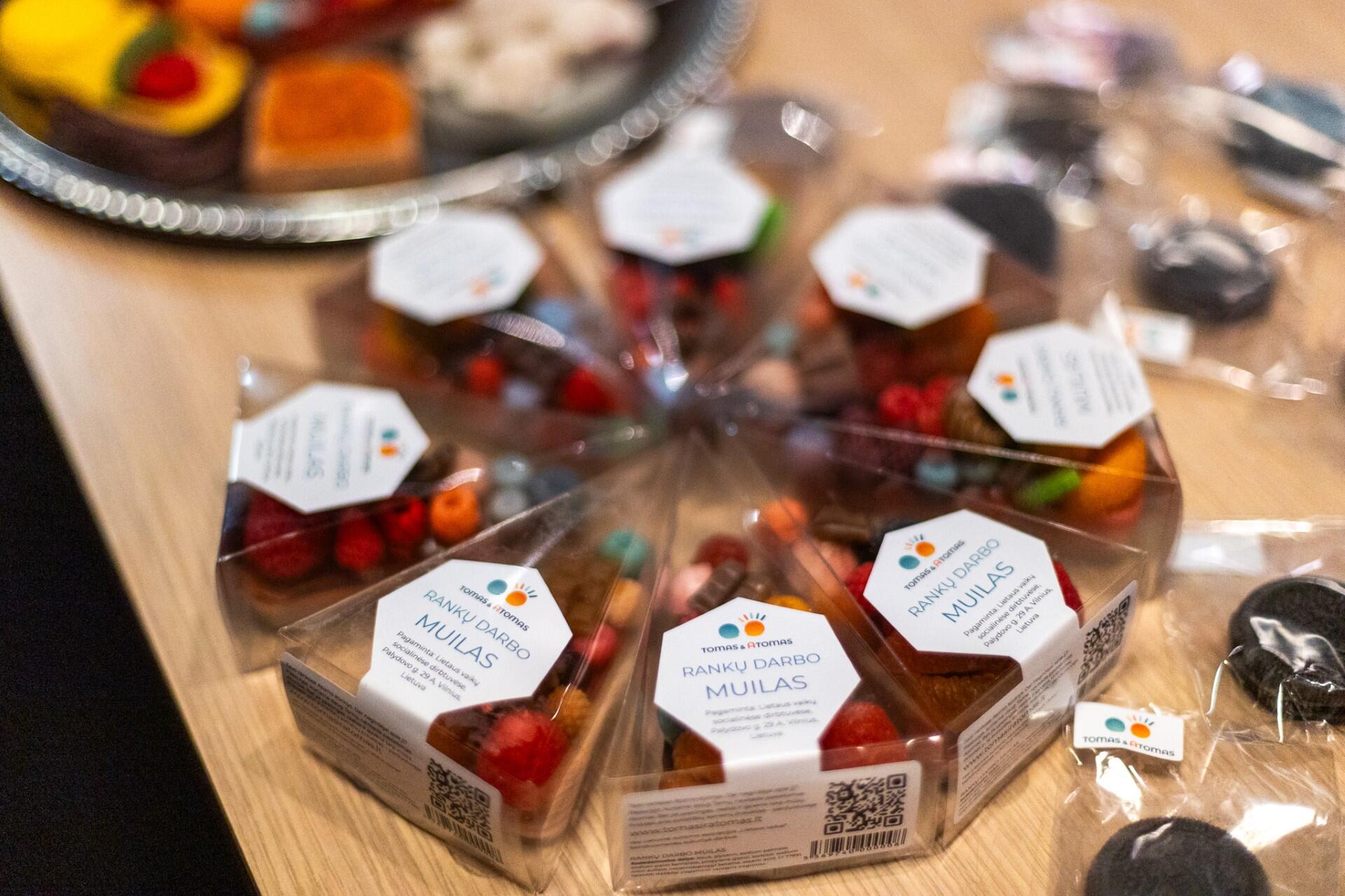 Misija: „Lietaus vaikų“ socialinės dirbtuvės laukia užsakymų ir bendradarbiavimo galimybių.