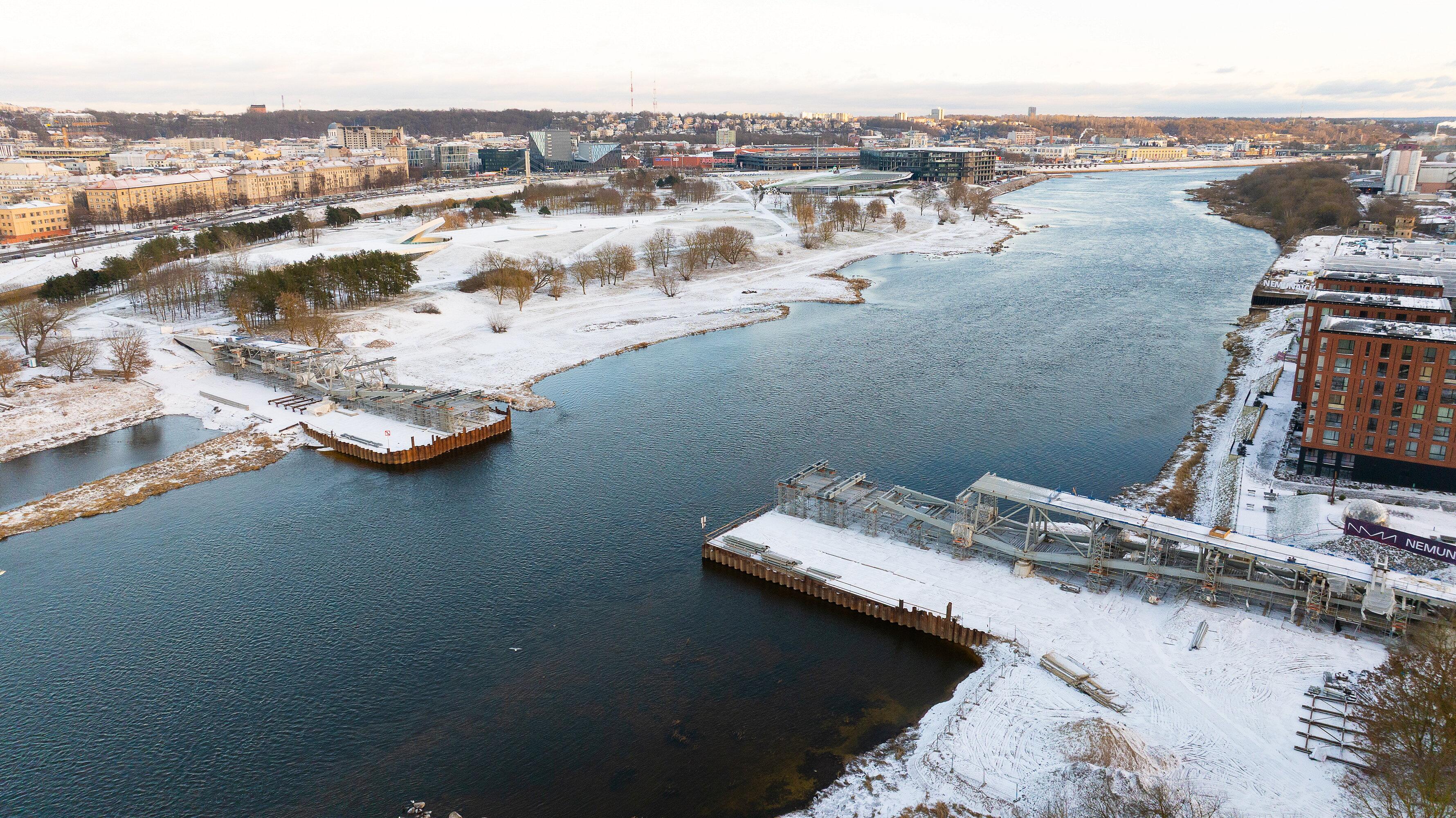 Statomas tiltas tarp Nemuno salos ir Žemosios Fredos