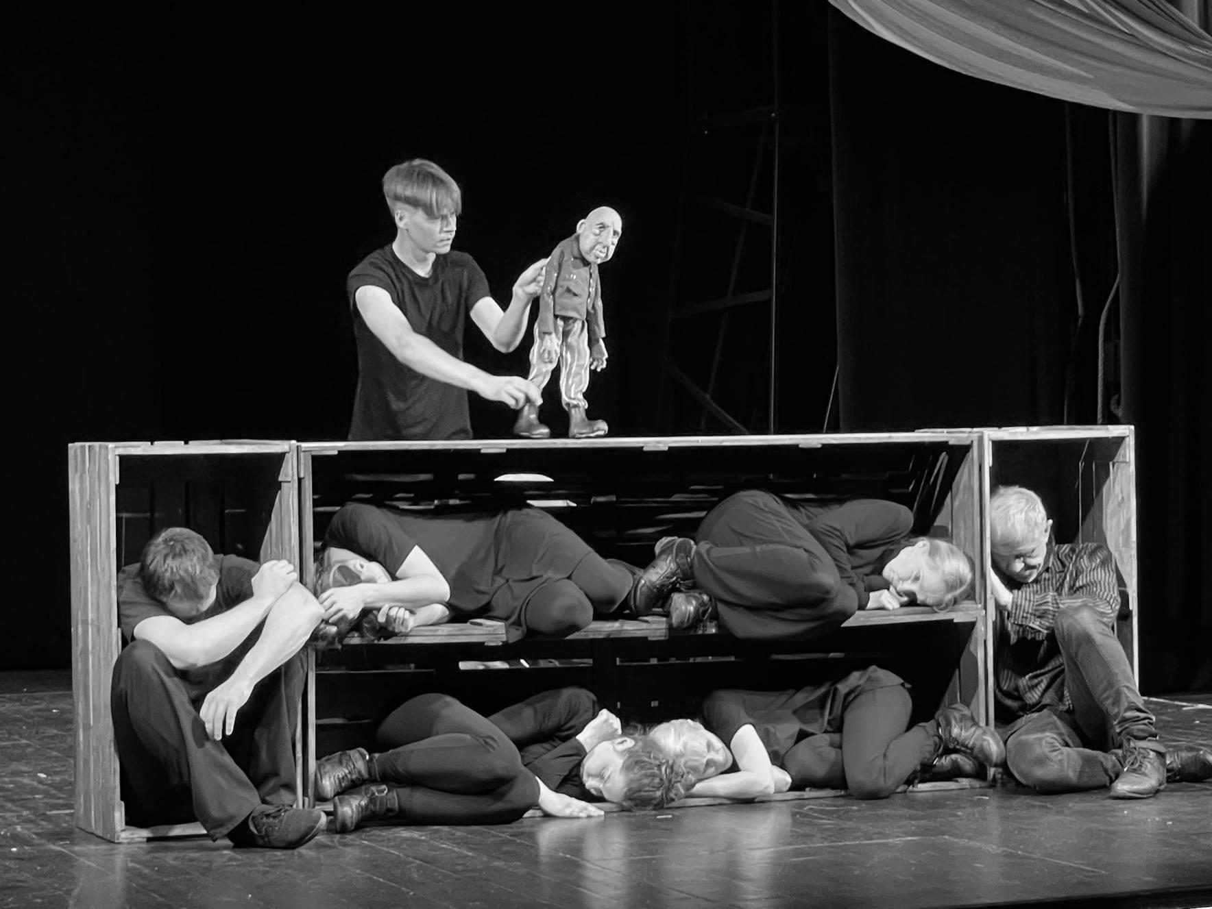 Kūryba: R. Lažaunyko režisuotus spektaklius išvysite Kauno valstybiniame lėlių teatre, nors jis, sako, yra atviras visiems Lietuvos teatrams ir visoms teatro formoms.