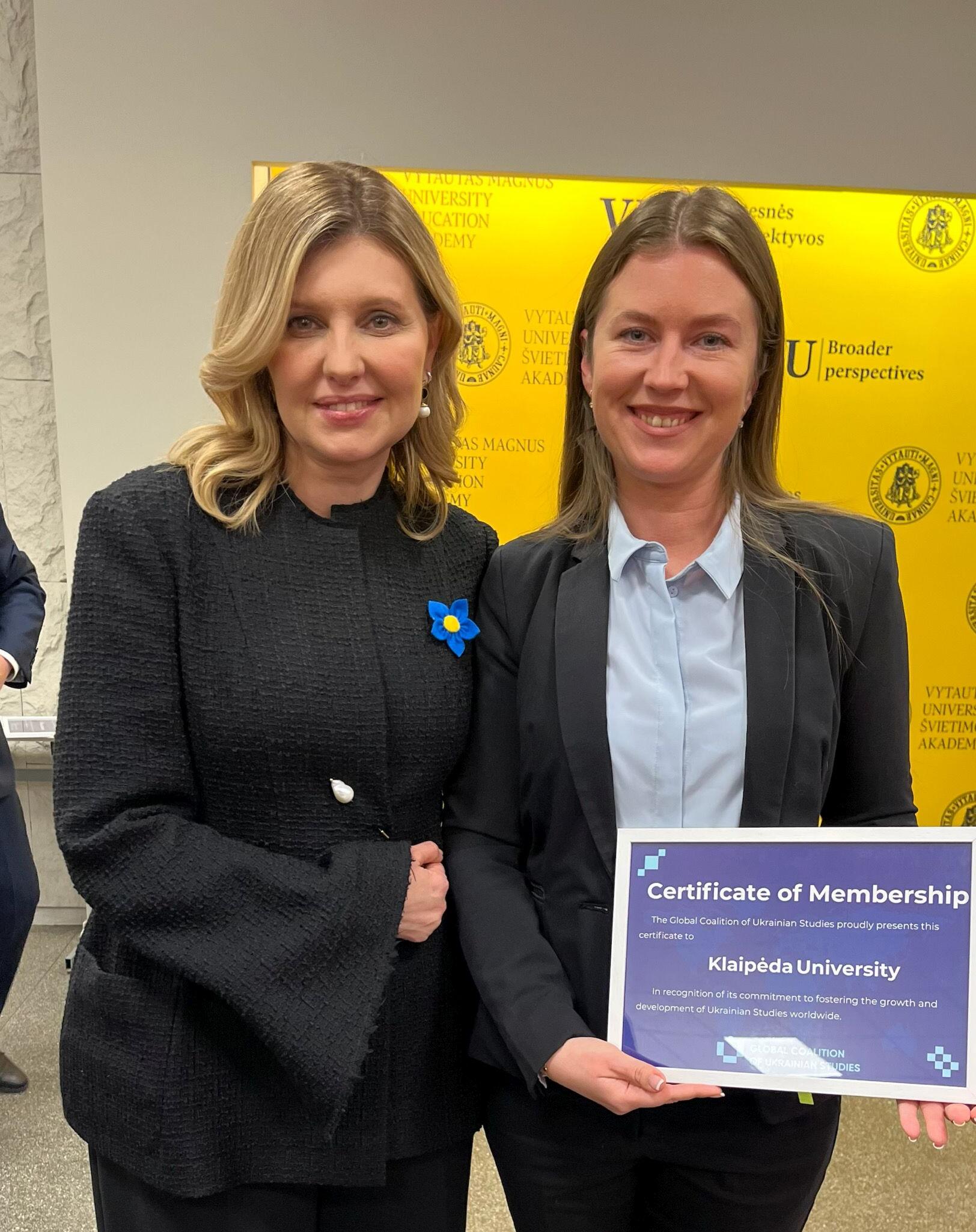 Įvykis: sausio 25-ąją, Ukrainos pirmosios ponios O. Zelenskos oficialaus vizito Lietuvoje metu, KU Tarptautinių ryšių tarnybos vedėja S. Simonavičė pasirašė bendradarbiavimo memorandumą su Ukrainos Prezidento fondu.