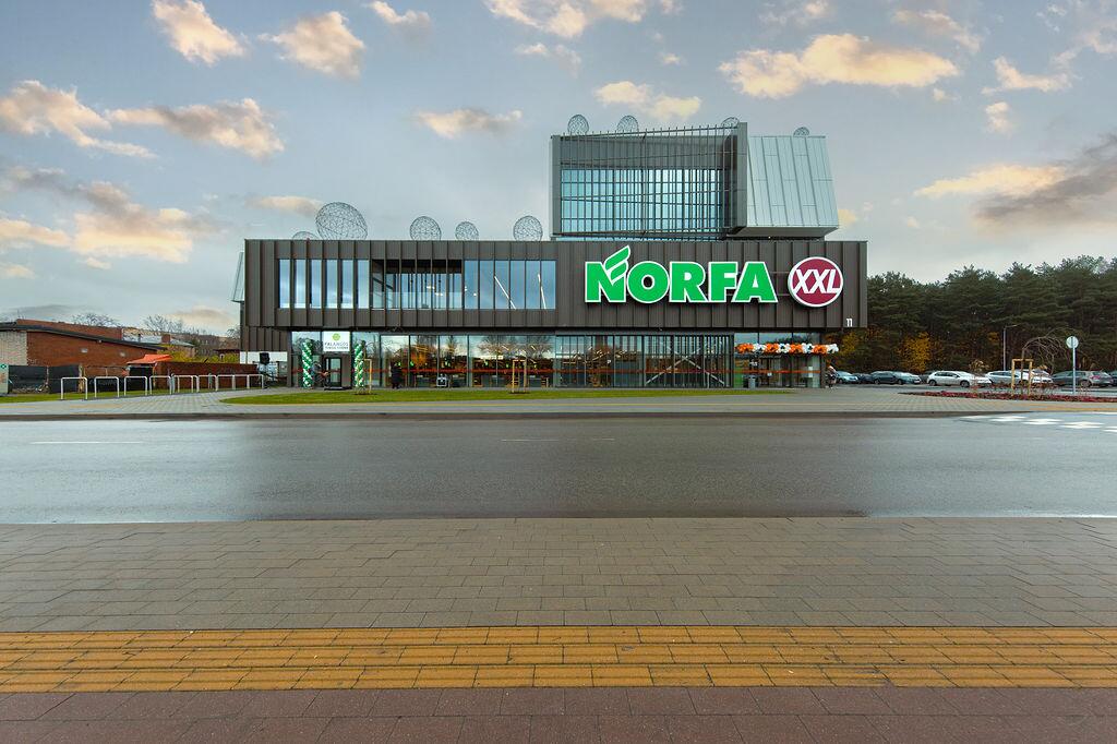 Darbai: pernai buvo remontuojama ir atnaujinama nemažai „Norfos“ parduotuvių, todėl gerokai išaugo su jų priežiūra ir nusidėvėjimu susijusios išlaidos.