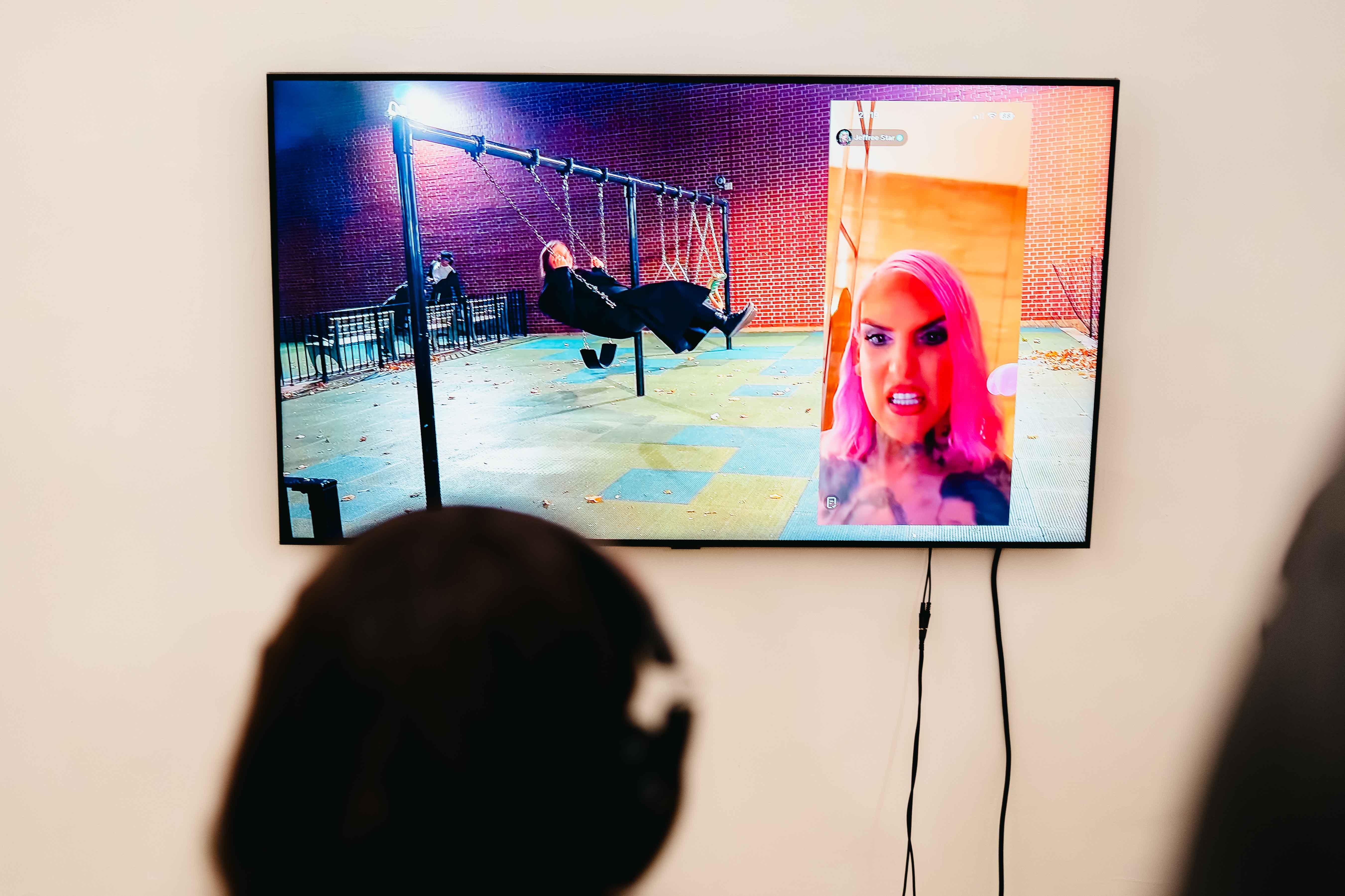 Rosana Lukauskaitė. „Tap the Screen“.