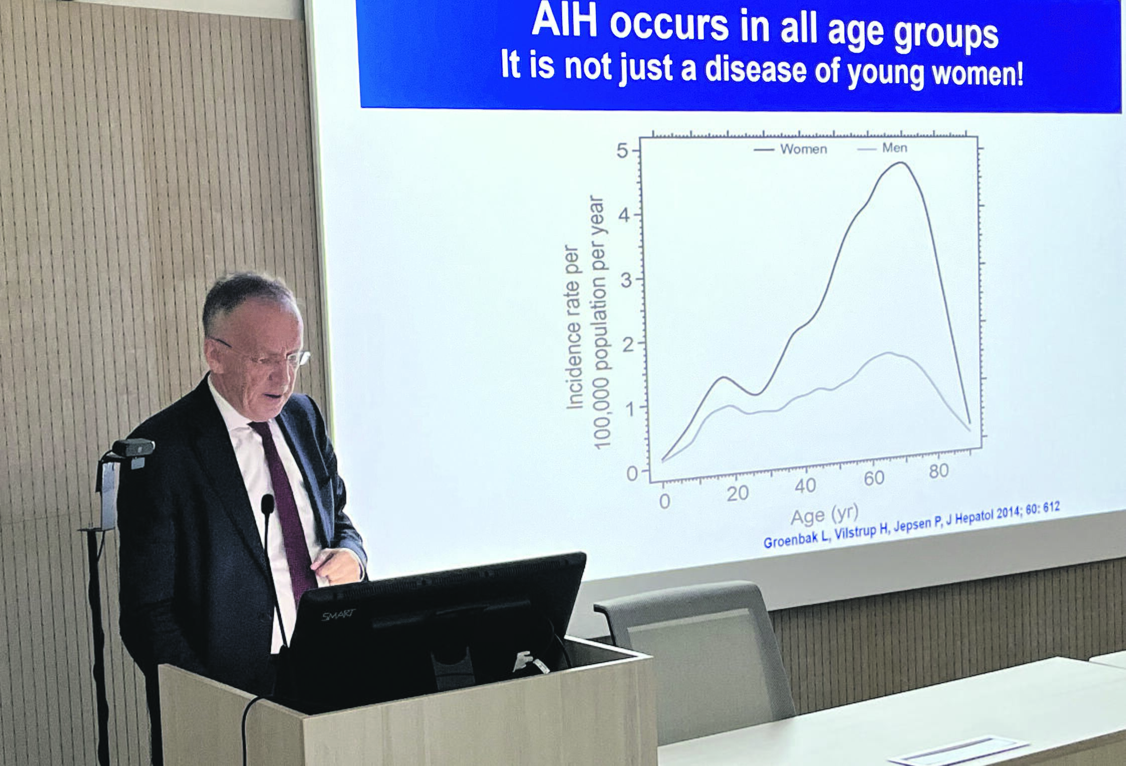 Svečias: Europos retų kepenų ligų tinklo „R-Liver“ vadovas prof. Ansgaras Lohse skaitė pranešimą apie autoimuninių kepenų ligų diagnostikos ir gydymo naujoves.