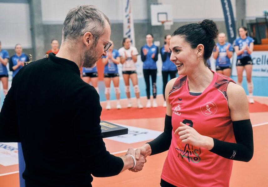 Įvertinimas: finalo turnyro MVP prizu apdovanota Kauno ekipos legionierė E. N. Ozkan.