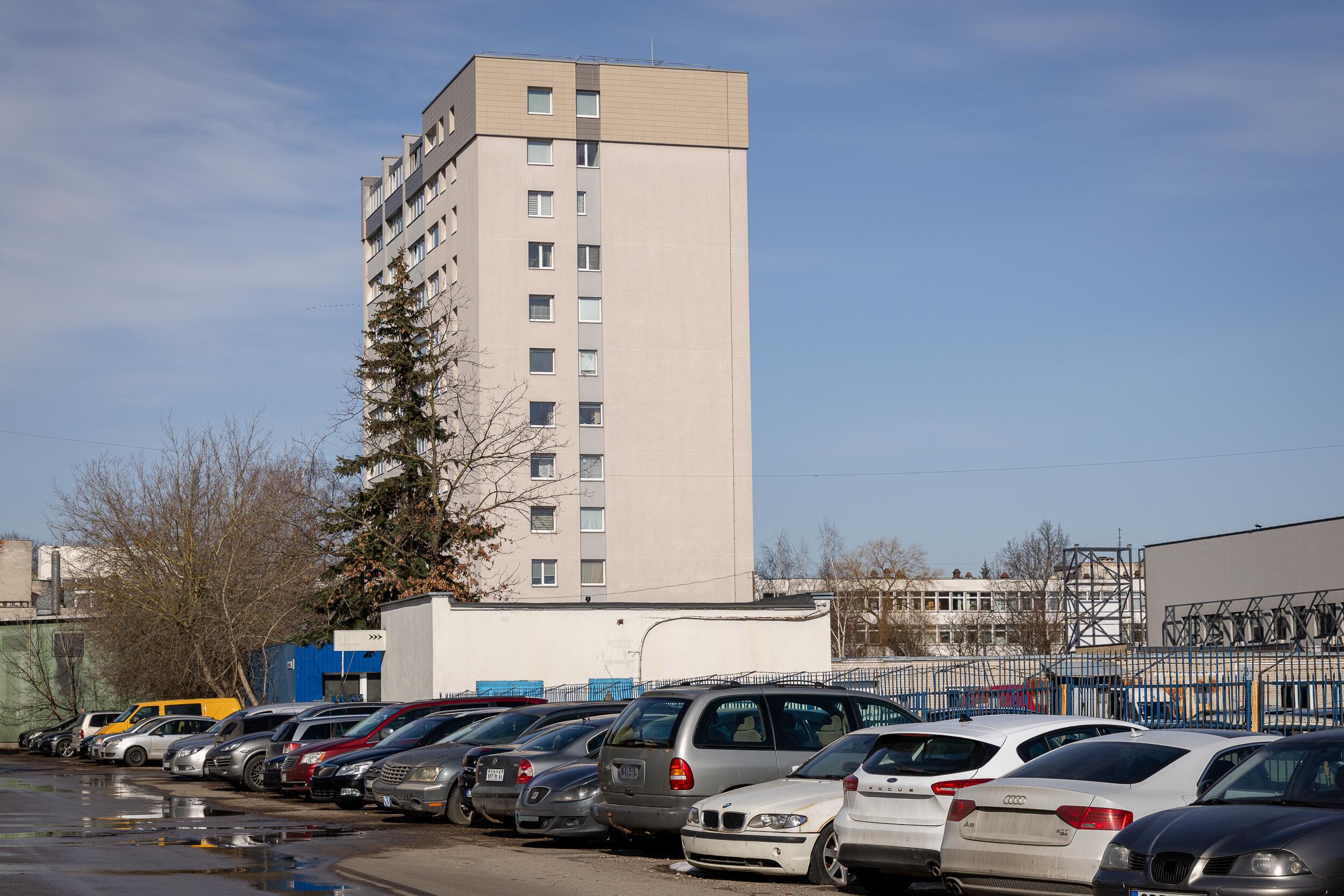 Ankšta: laisvų vietų šioje aikštelėje retai būna.