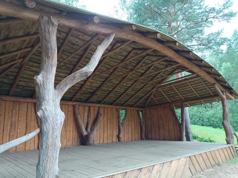 Lenkimų poilsiavietė