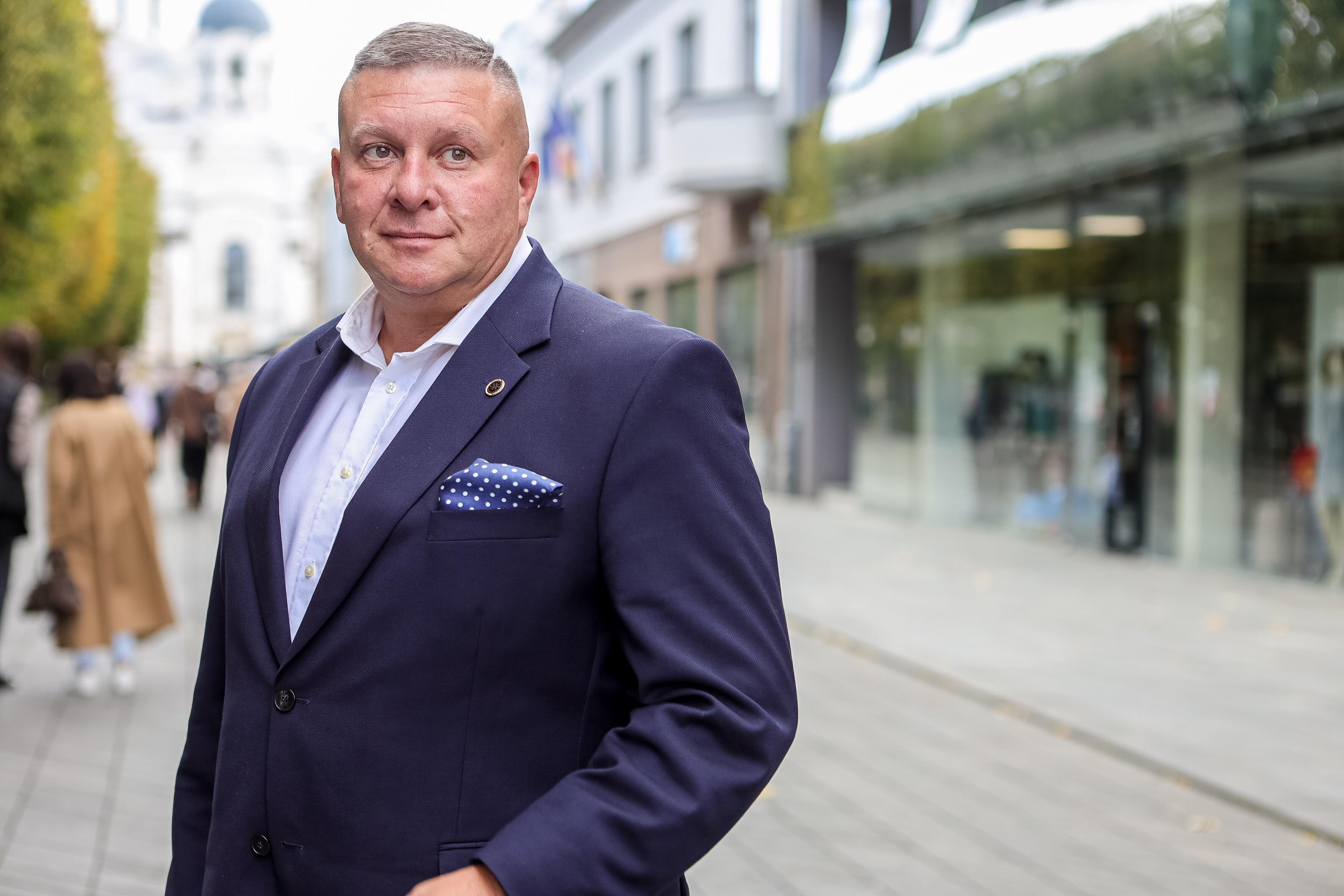 Situacija: T. Meidaus teigimu, nors Lietuva dar 2018 m. deklaravo suderinusi savo įstatymus su griežtuoju europiniu BDAR, ANK šioje srityje vis dar primena Laukinius Vakarus.