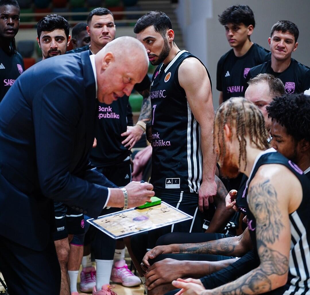 Karjera: R. Kurtinaičio sportinių trofėjų kolekcijoje – septyni Azerbaidžano čempiono titulai.