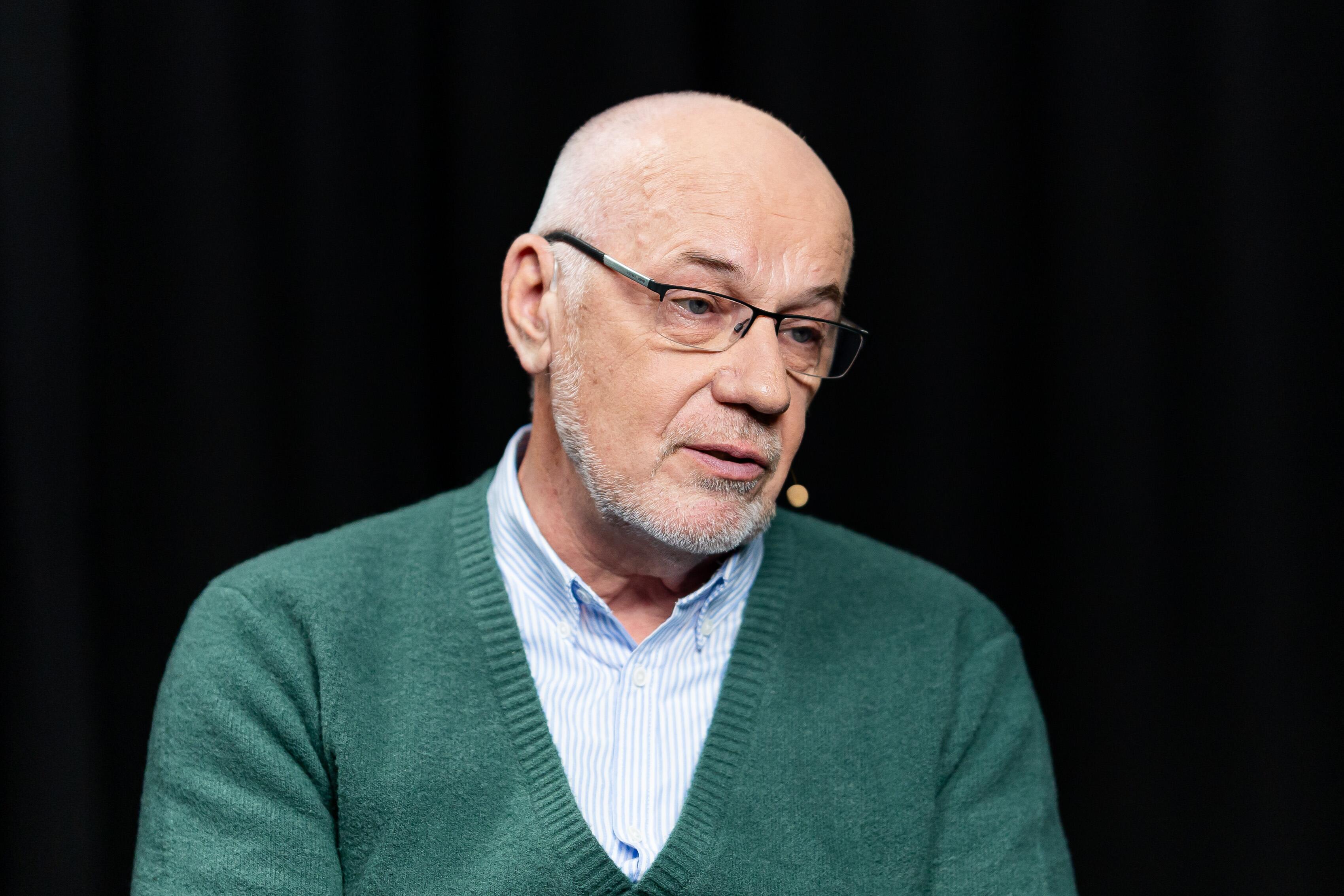 prof. Romas Lazutka
