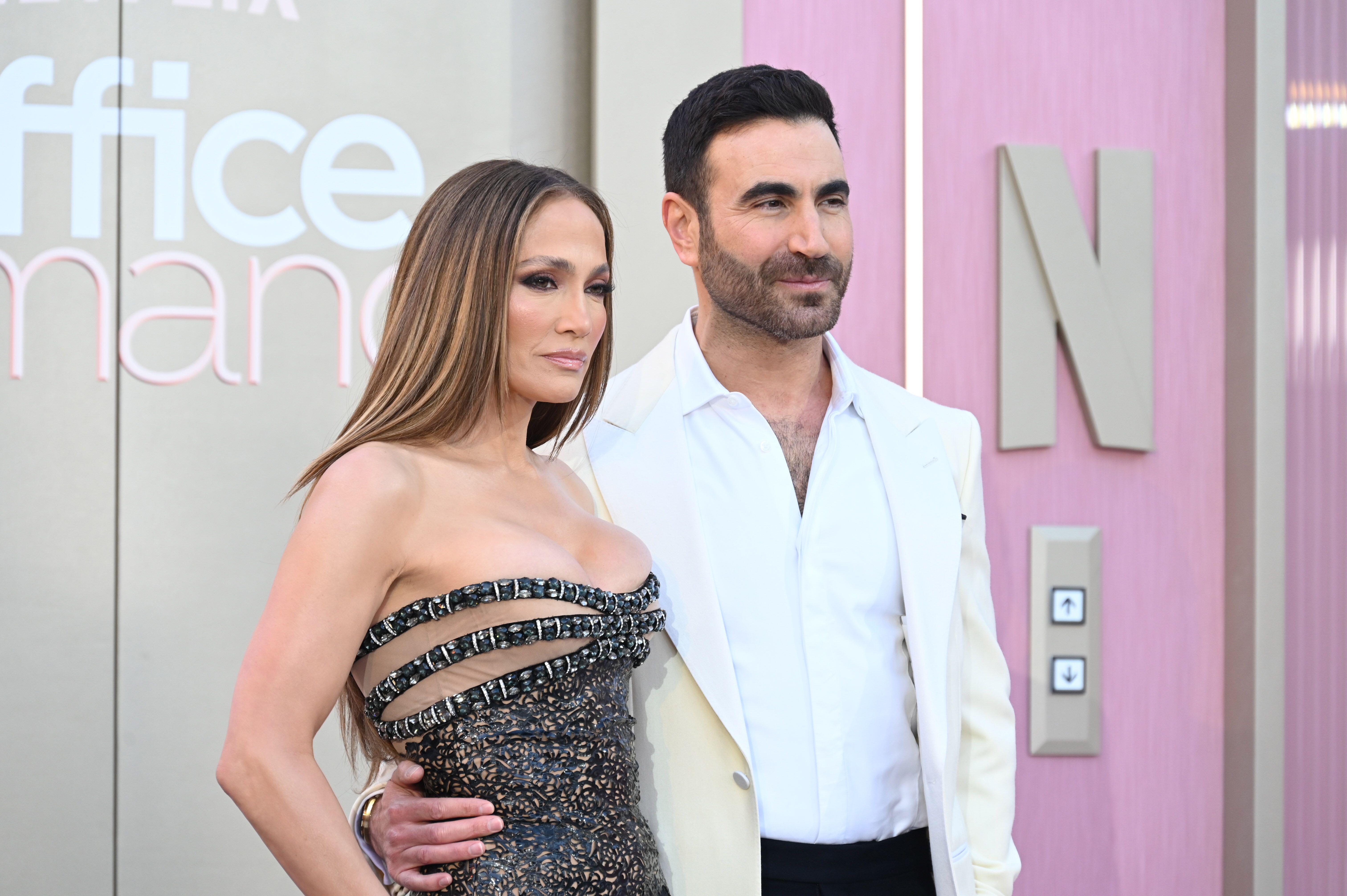 Jennifer Lopez ir Brett Goldstein