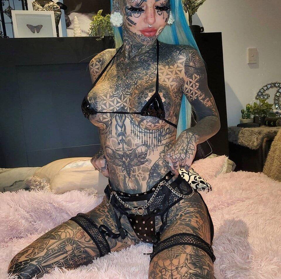 Amber Luke