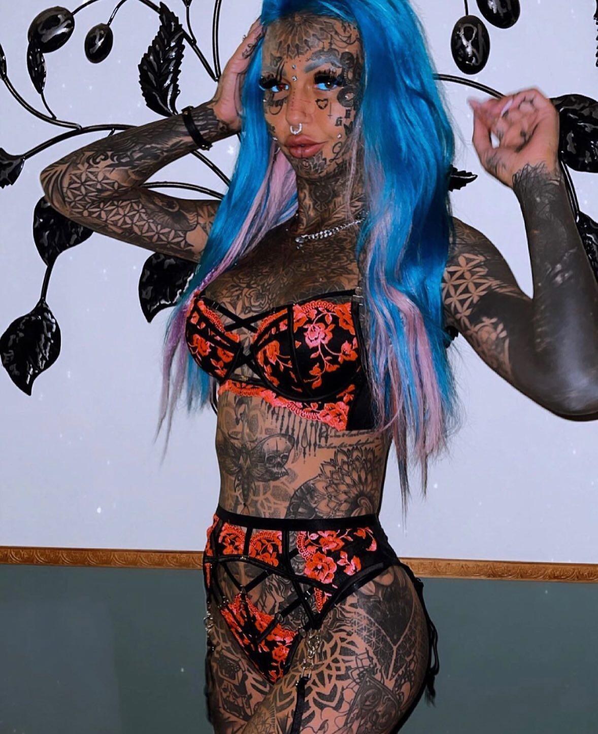 Amber Luke