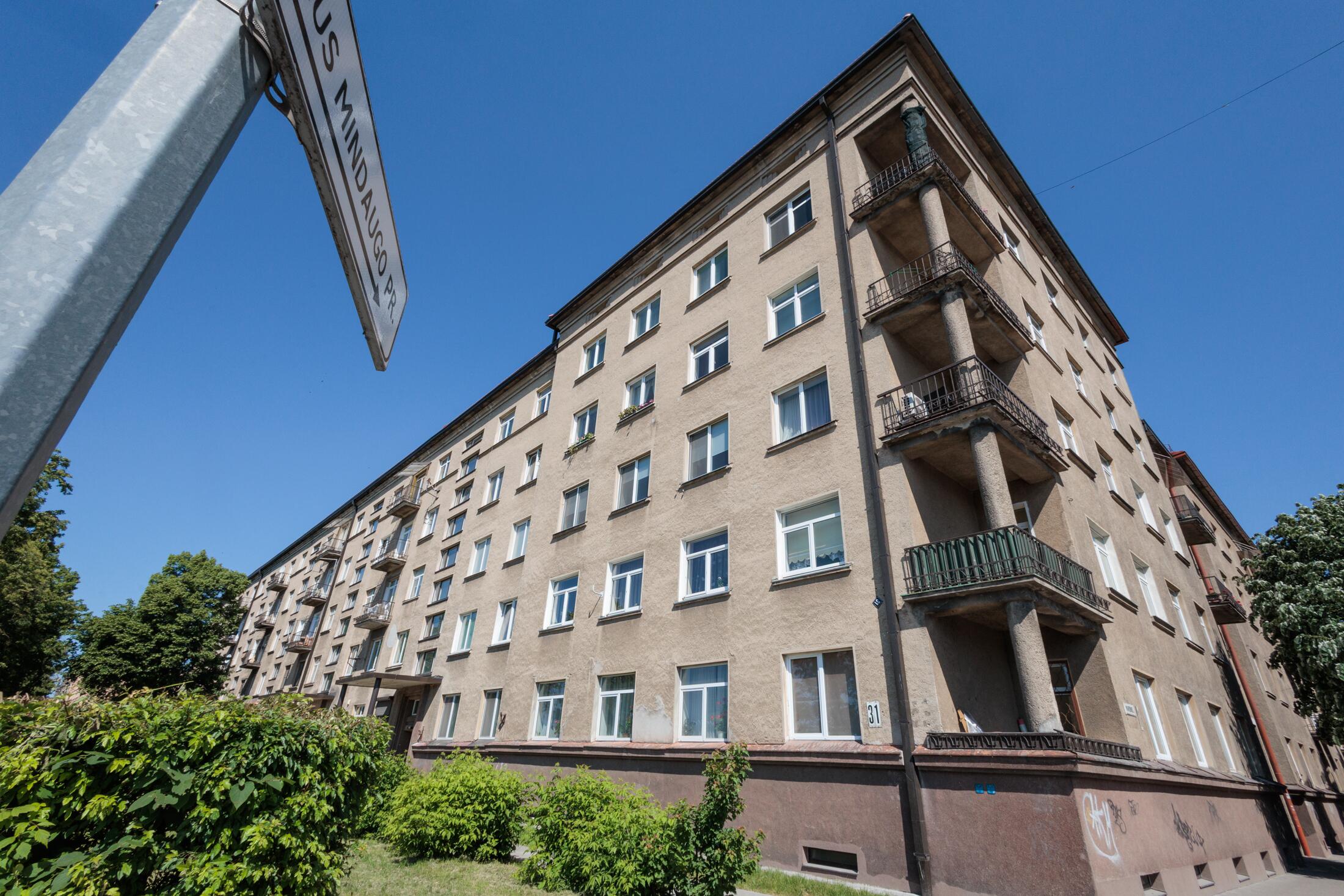Nepadeda: gyventojai įvairioms institucijoms rašė skundus dėl renovacijos, bet konkrečios pagalbos nesulaukė.