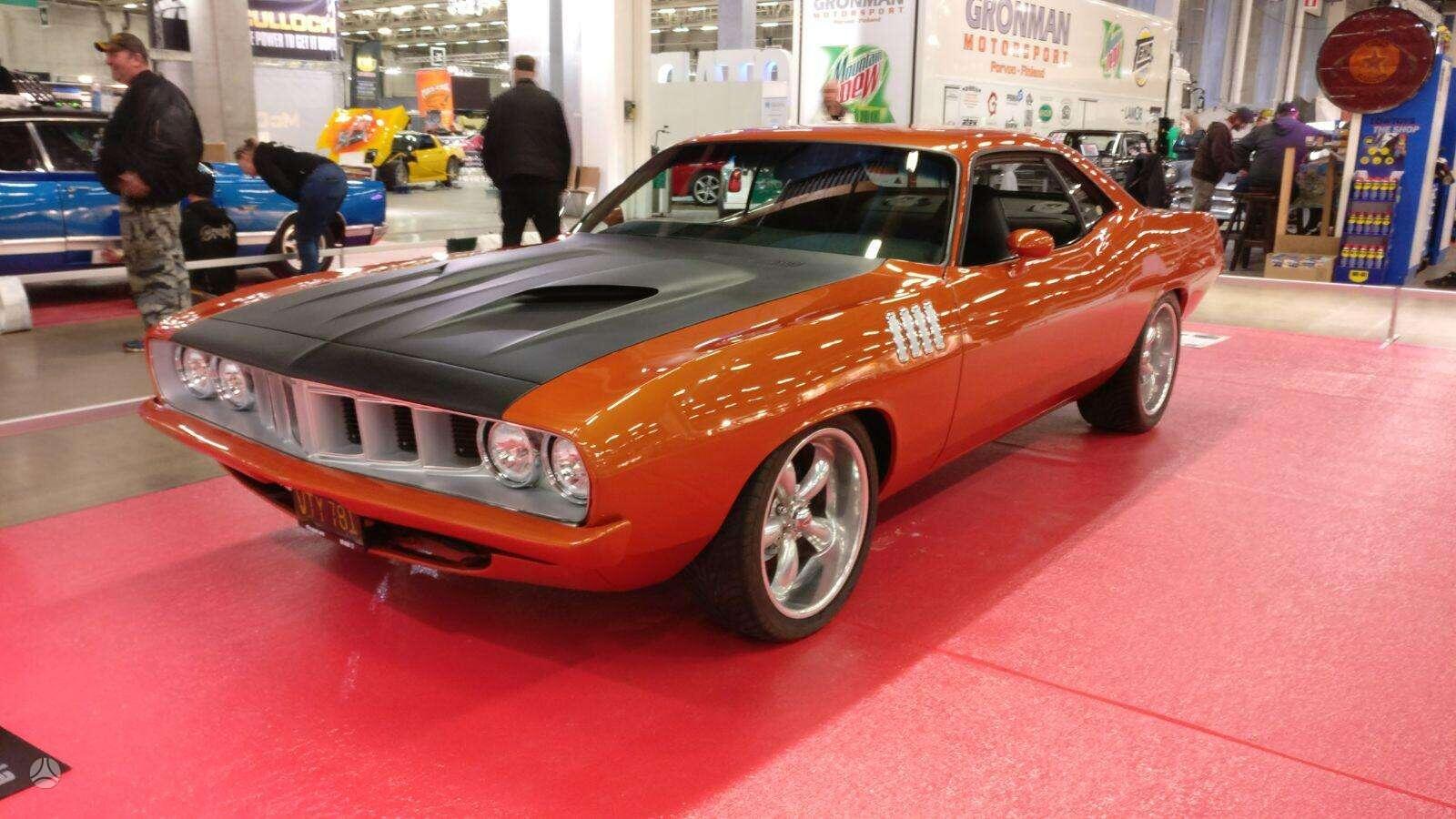 Švaistūnas: 5,7 l darbinio tūrio „Plymouth Barracuda“ – riedantis paminklas laikams, kai benzinas buvo pigesnis už vandenį.