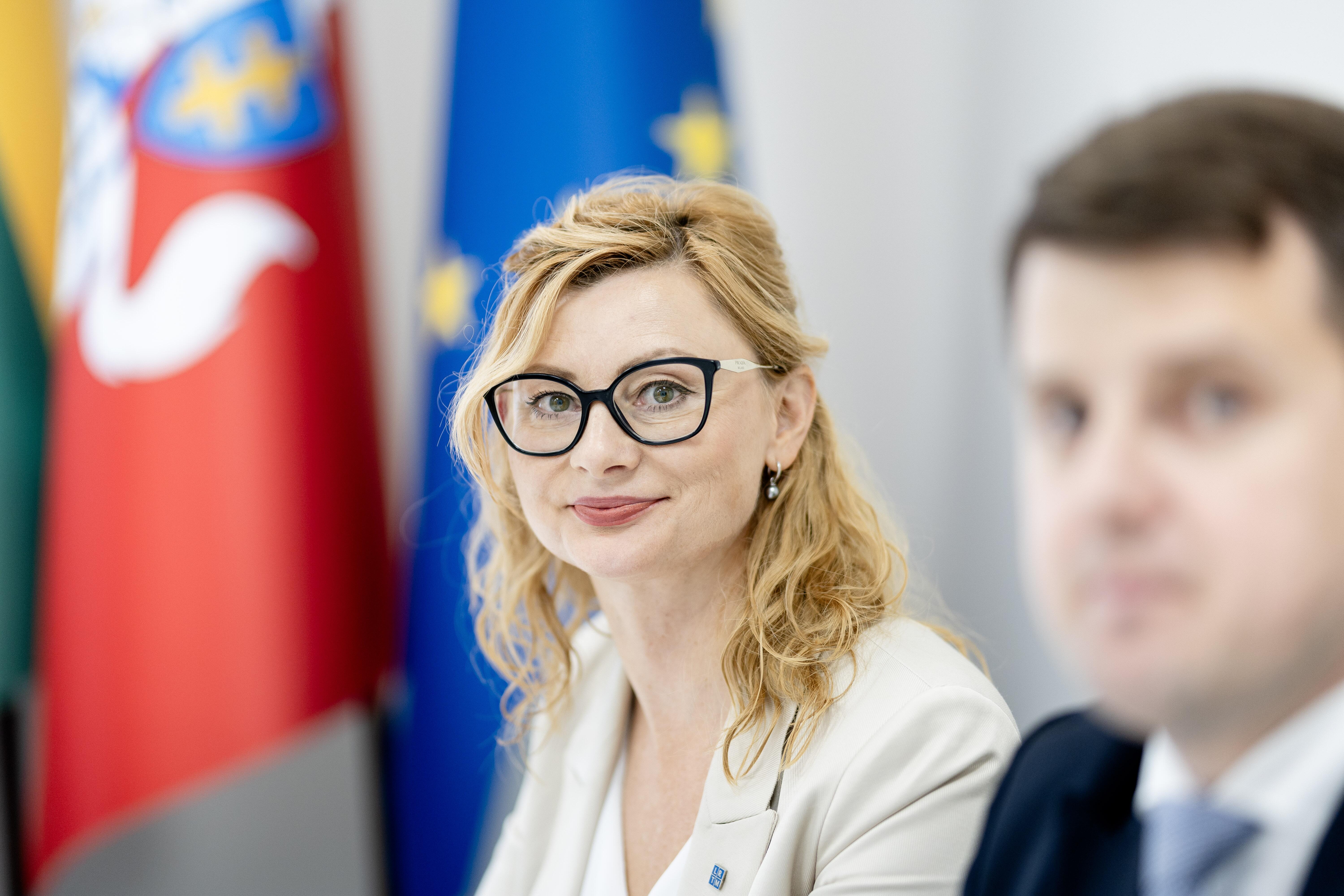  Rita Tamašunienė ir Martynas Dobrovolskis