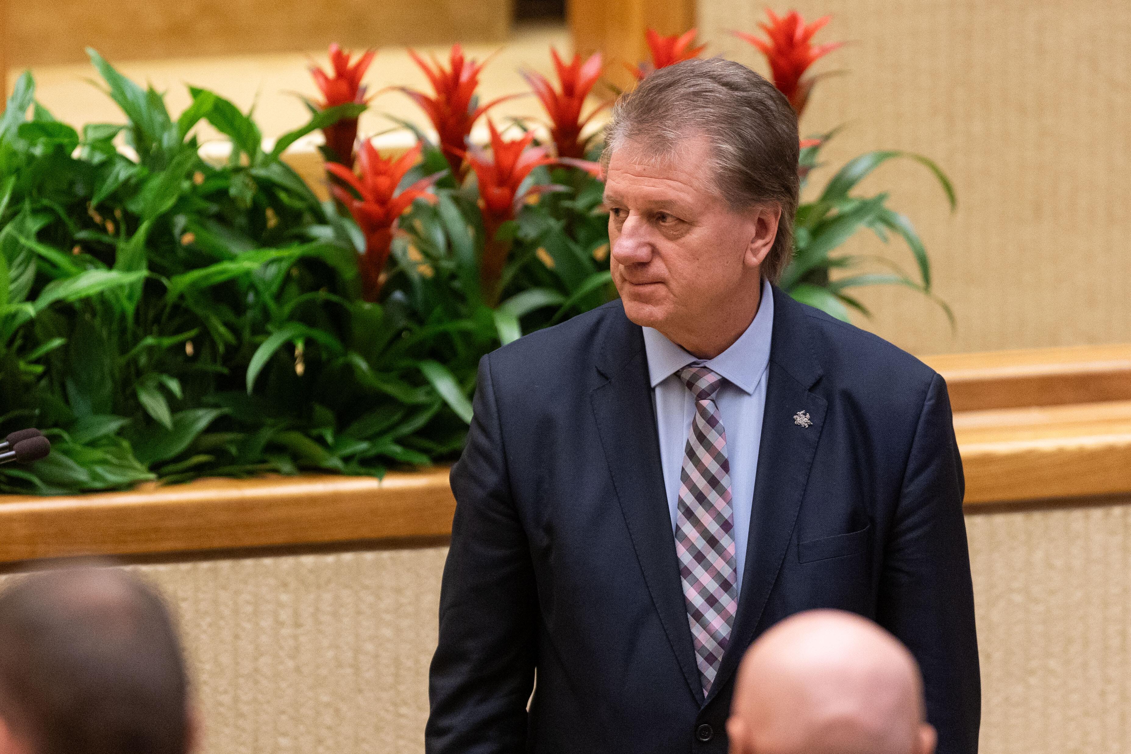 Svarbu: S. Čaplinskas pastebi, kad veiksminga kontrolė turi būti grindžiama ne vien ribojimais, bet ir sisteminiu požiūriu – atsakomybe informuoti, kryptingu rinkos reguliavimu.