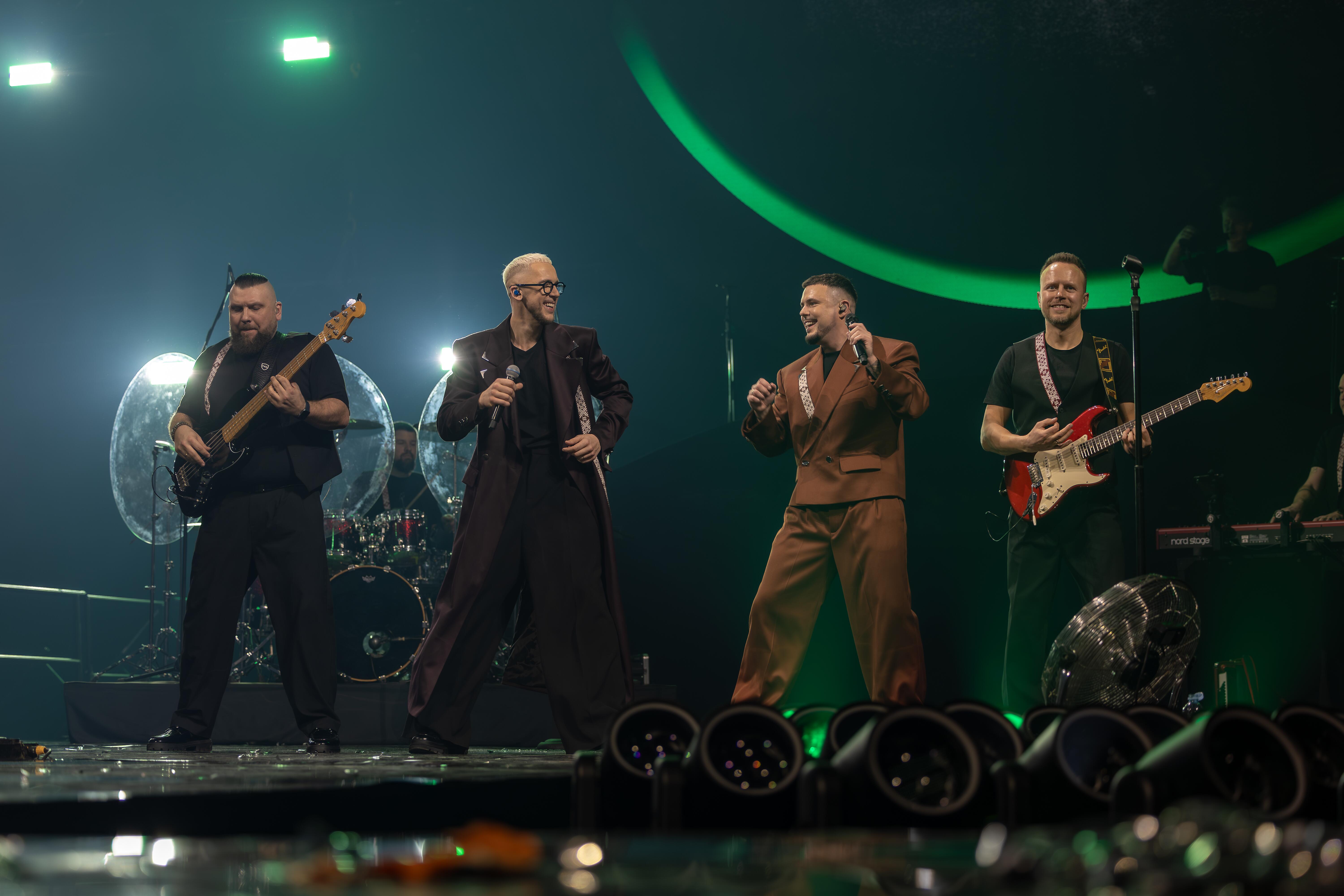 Grupės „Žemaitukai“ pasirodymas arenoje