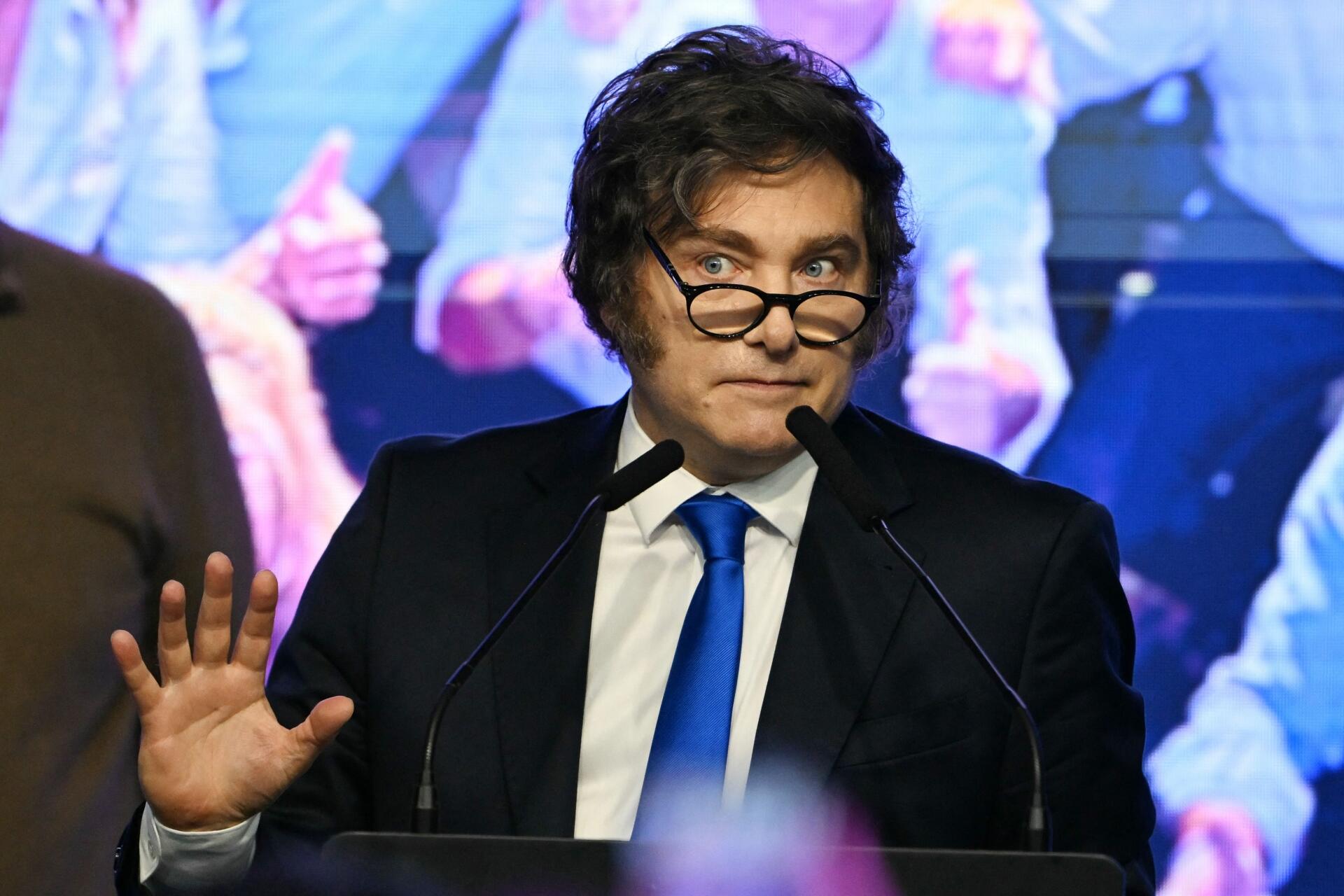 Kontroversija: kai J. Milei rekomendavo „$Libra“ socialiniuose tinkluose, jos vertė smarkiai išaugo, tačiau po kelių valandų skaitmeninė valiuta žlugo.