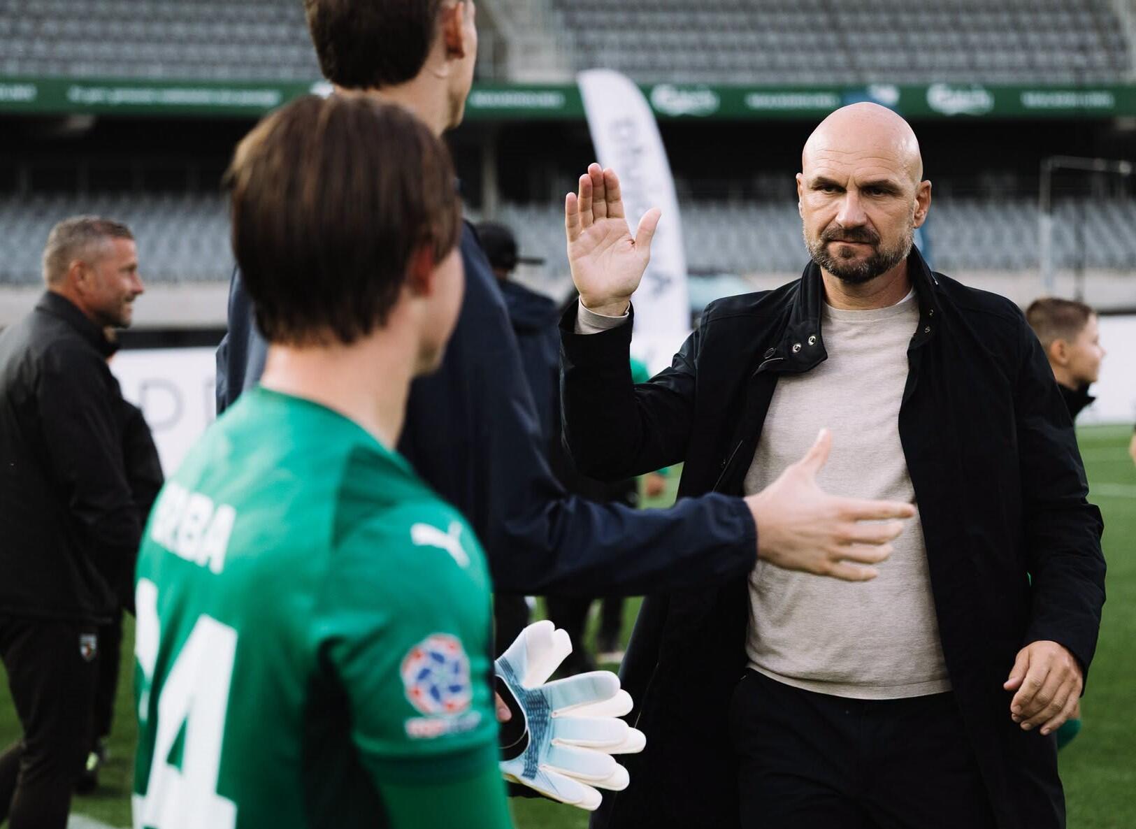 Griežtas: Lietuvos čempionų strategas Ž. Sopičius aštriai reagavo į žinią, kad jo komanda su „Klaksvik“ negalės žaisti Dariaus ir Girėno stadione.
