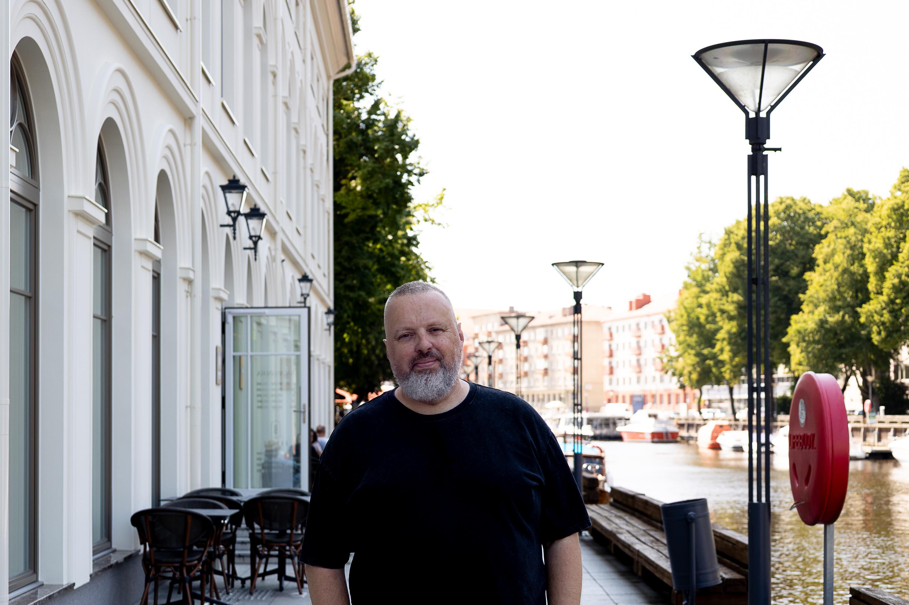 Pozicija: A. Užkalnis įsitikinęs, jog būtina kalbėti, kas buvo sovietinis blogis, ir kad turime daryti viską, kad išvengtume kažko panašaus sugrįžimo.