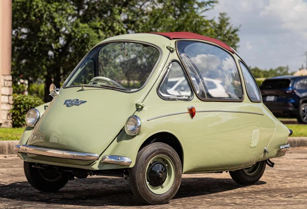 Ekipažas: „Heinkel Trojan 200“ galima važiuoti dviese.