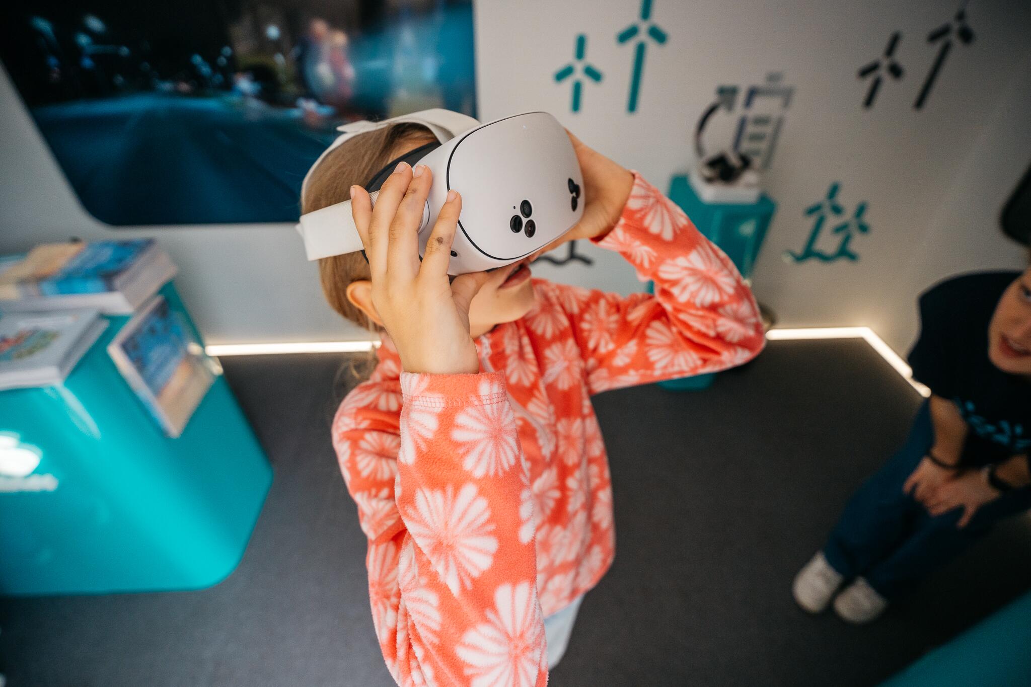 Virtualioji realybė leido pažvelgti į vėjo elektrinę iš arti.