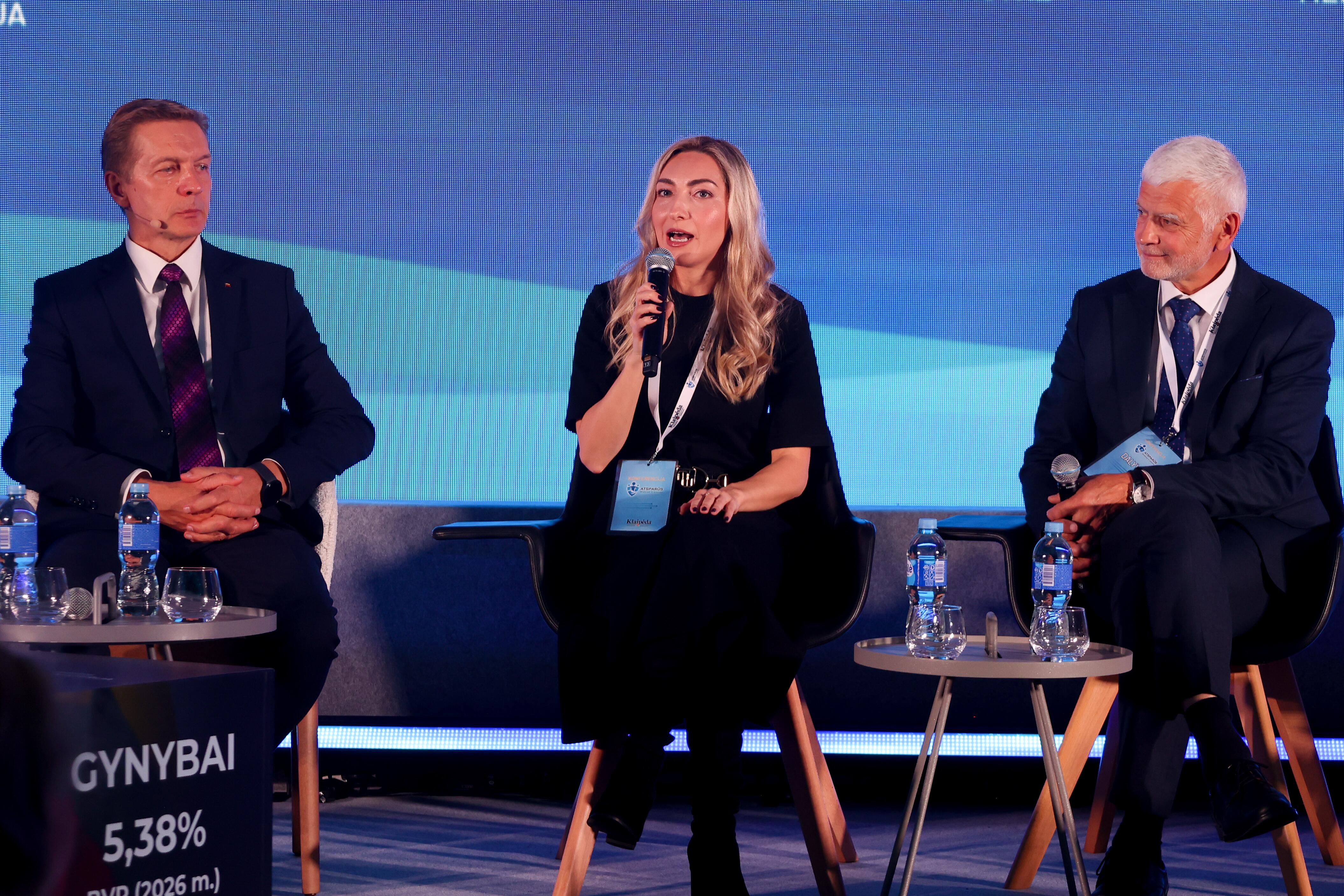 Arvydas Vaitkus, Dovilė Sujetaitė, Bronius Markauskas