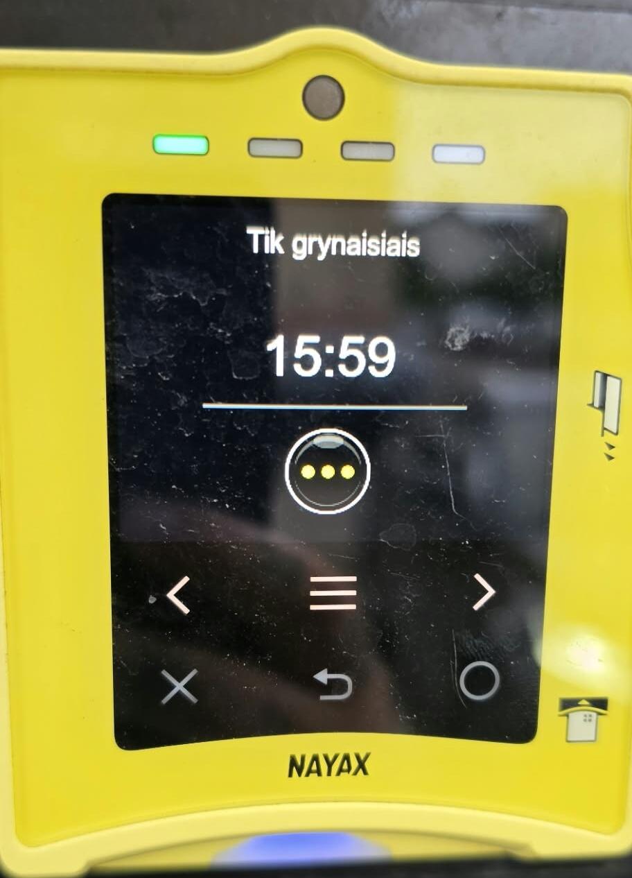 Atsiskaitymas: vyrą nustebino, kad už prekes galima sumokėti tik grynaisiais pinigais.