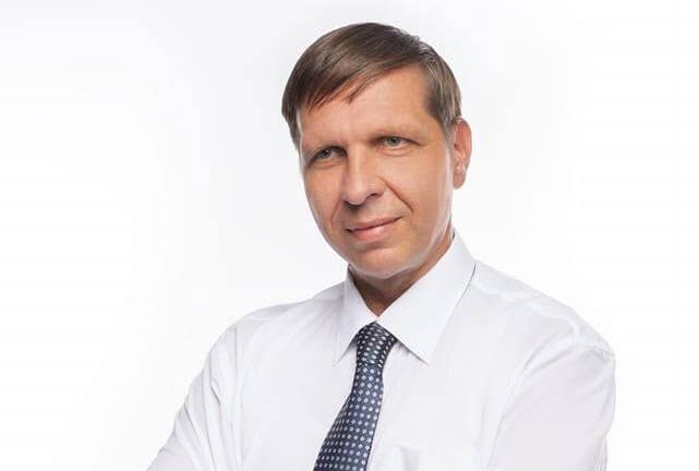 Sąvokos: advokatas E. Pavlovičius mano, kad naują pirmininką partija galėjo rinkti tik tuomet, jei senasis būtų atsistatydinęs ar miręs.